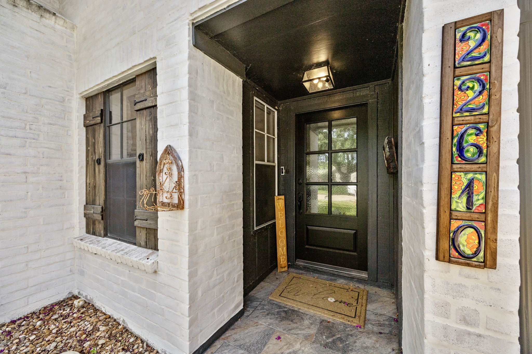 22610 Coriander Drive Property Photo 3