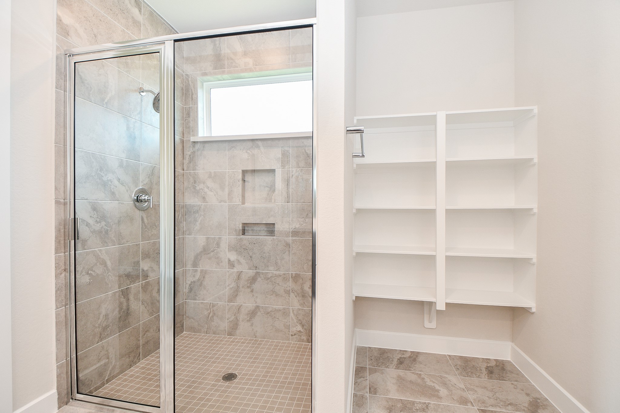 8710 Riverton Ridge Road Property Photo 11