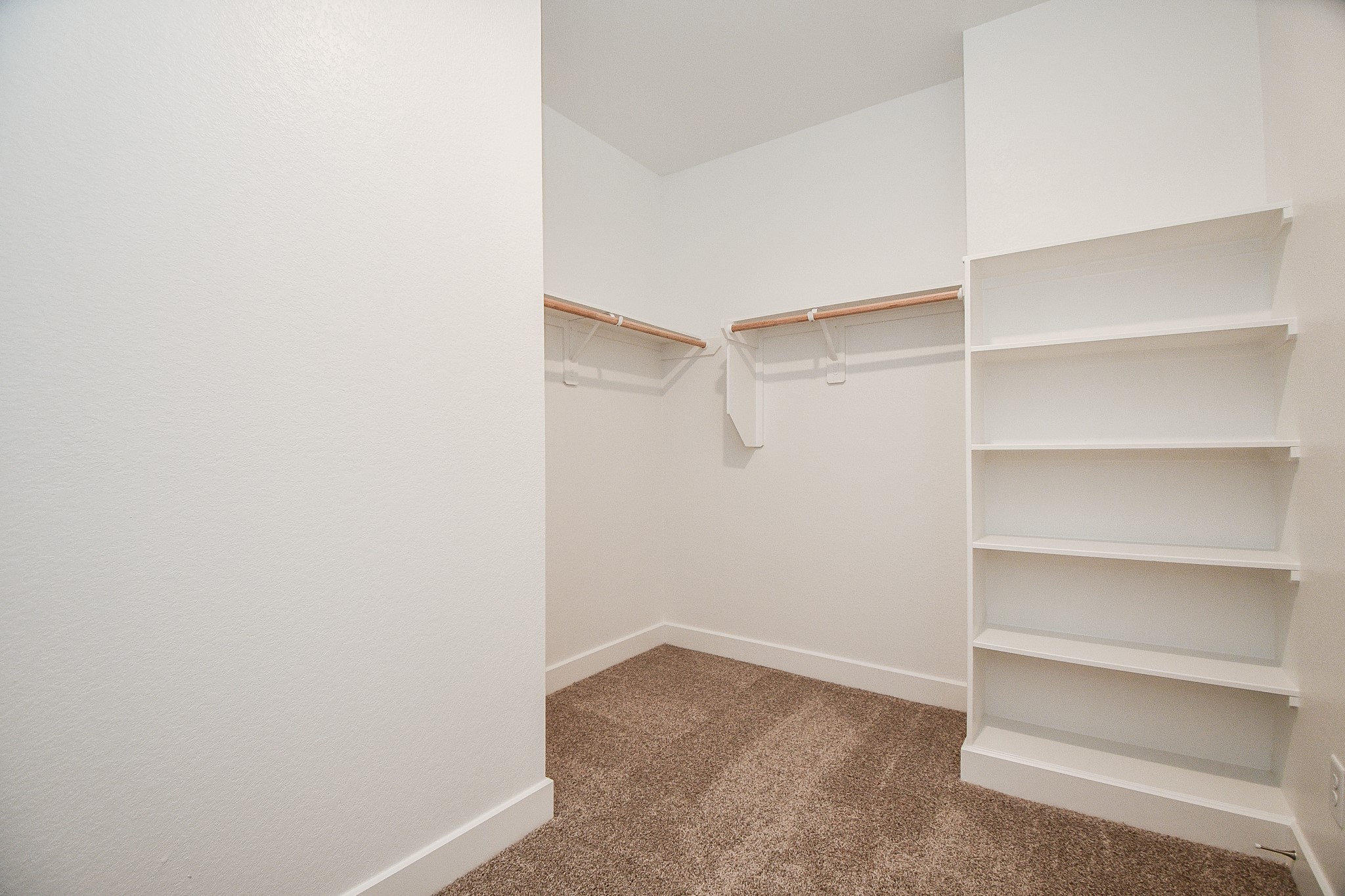 8710 Riverton Ridge Road Property Photo 12
