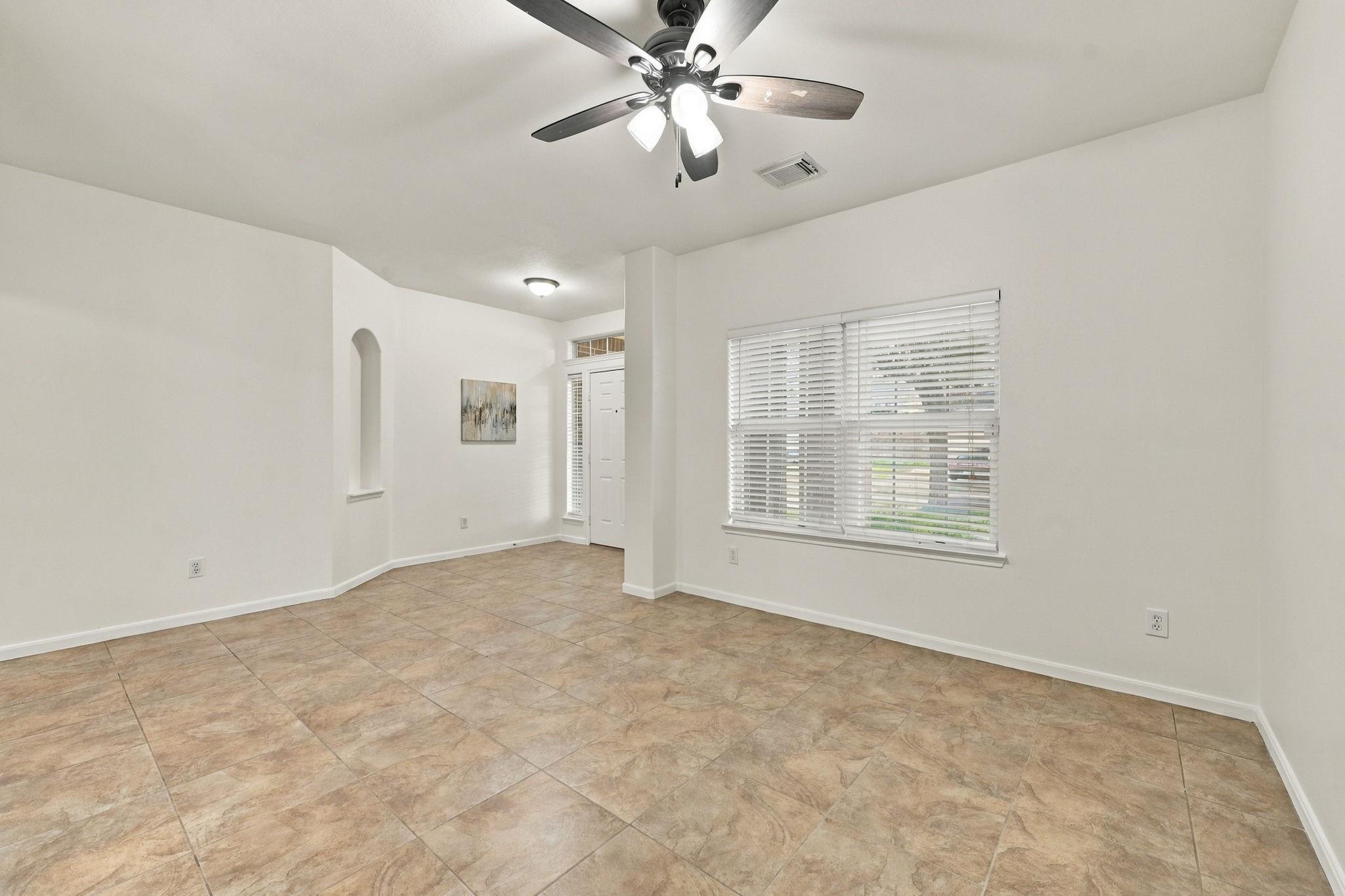 25206 Saber Oaks Drive, Richmond Tx 77406 Property Photo 8