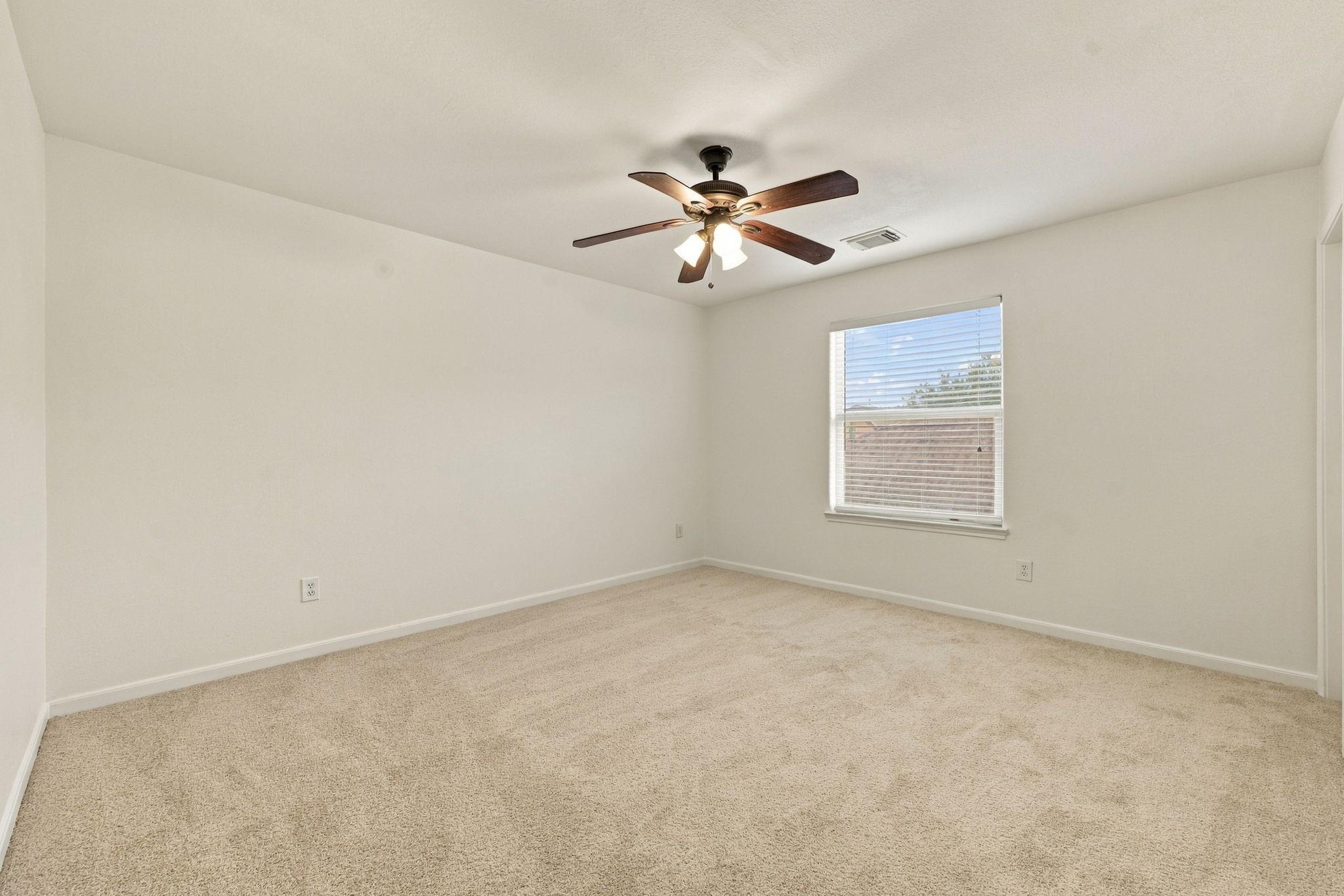 25206 Saber Oaks Drive Property Photo 31