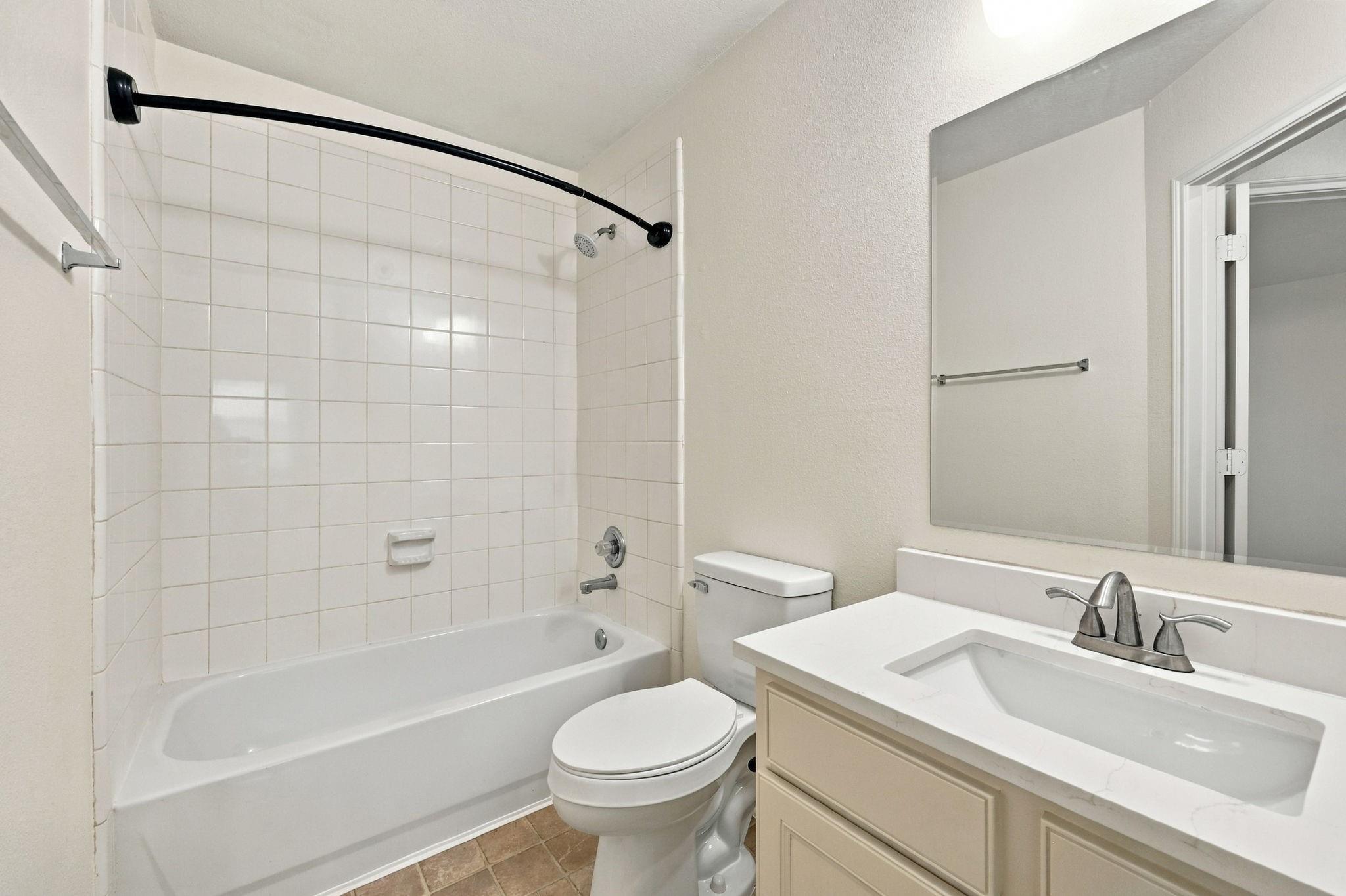 25206 Saber Oaks Drive, Richmond Tx 77406 Property Photo 32