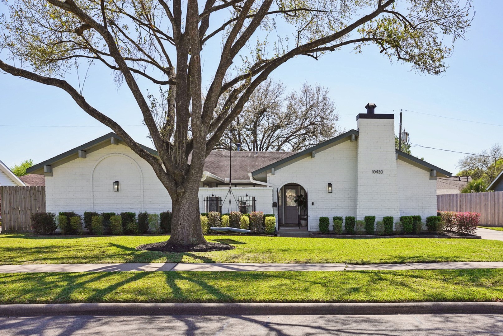 10430 Shell Rock Road Property Photo