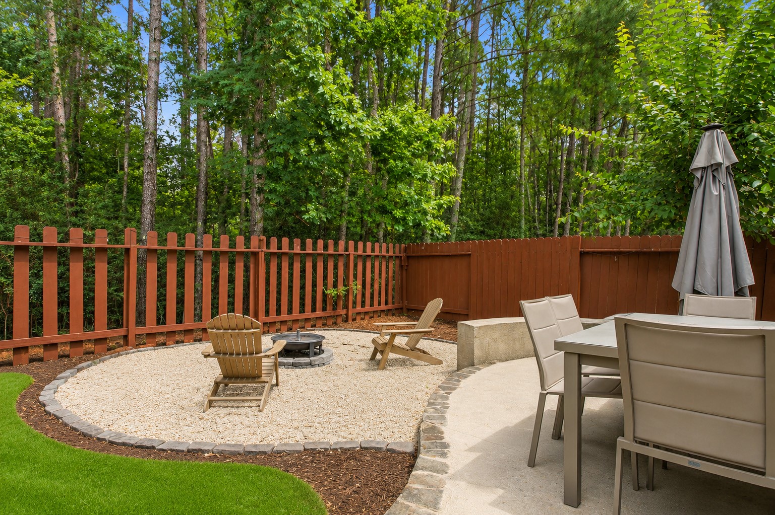 55 Ledgestone Place Property Photo 44