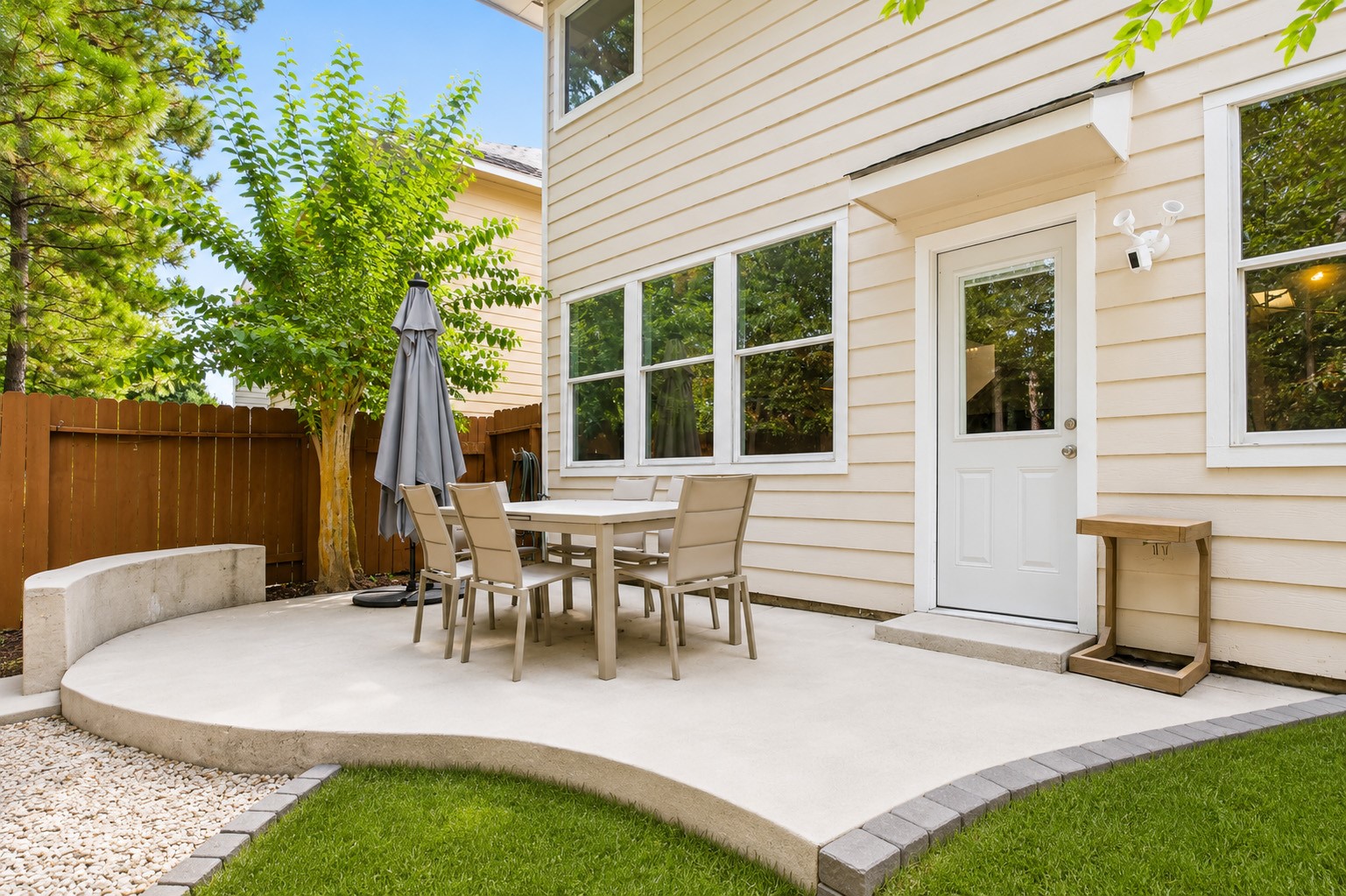 55 Ledgestone Place Property Photo 48