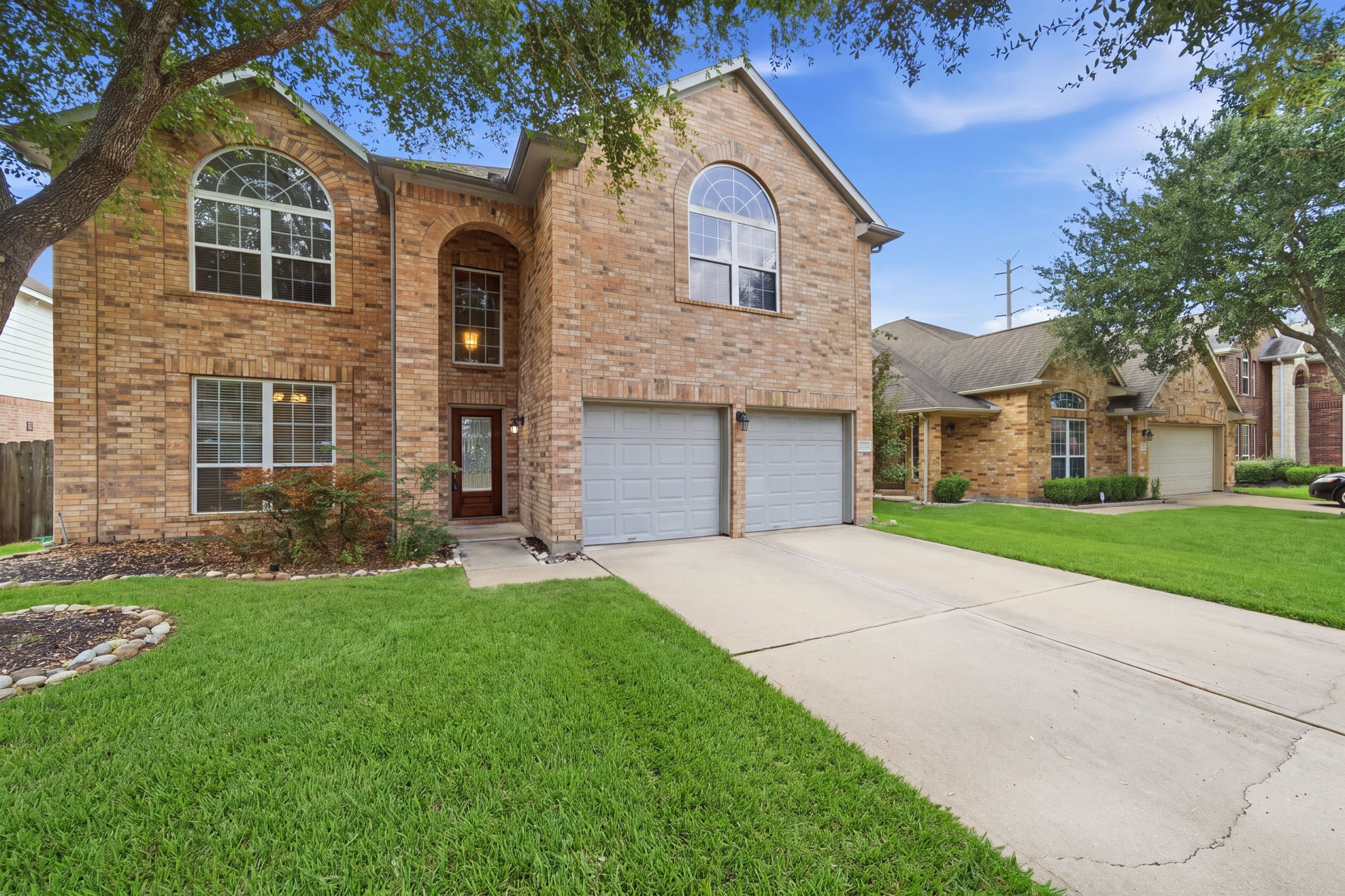 26707 Richwood Oaks Drive Property Photo 3