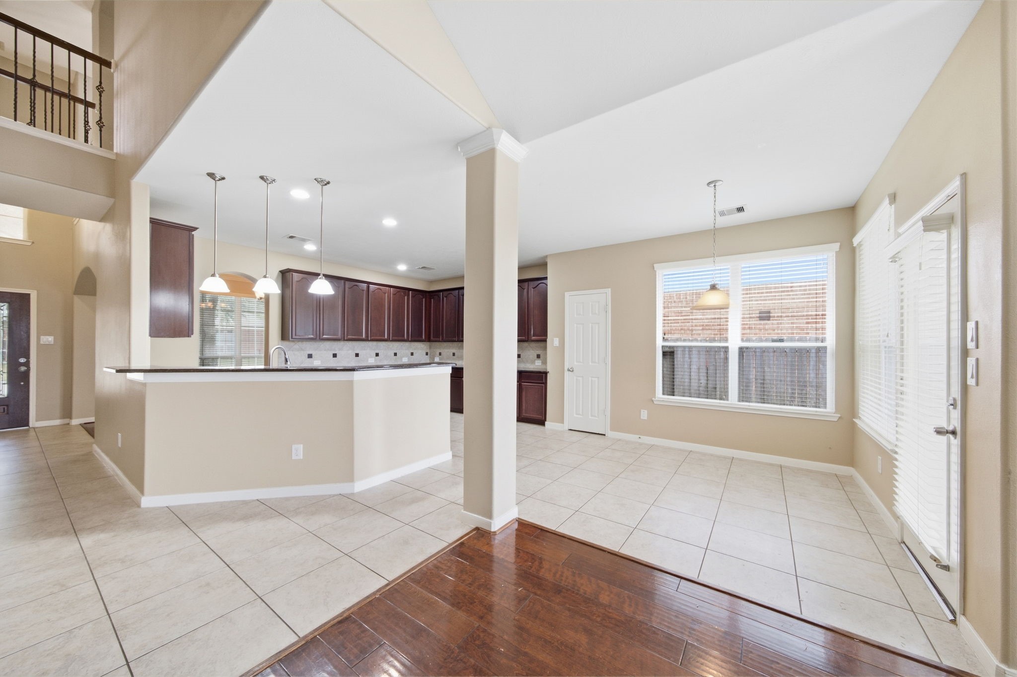 26707 Richwood Oaks Drive Property Photo 13