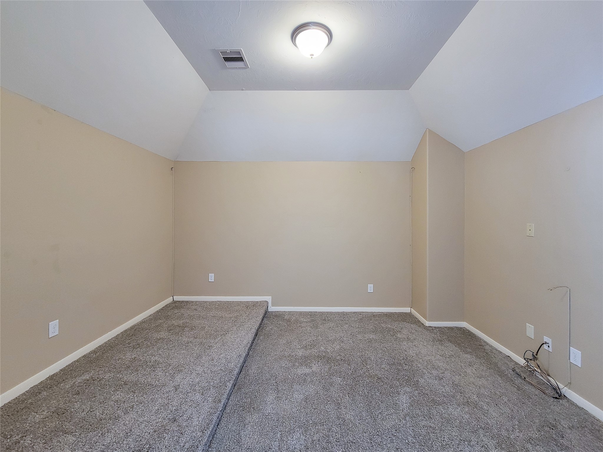 26707 Richwood Oaks Drive Property Photo 20