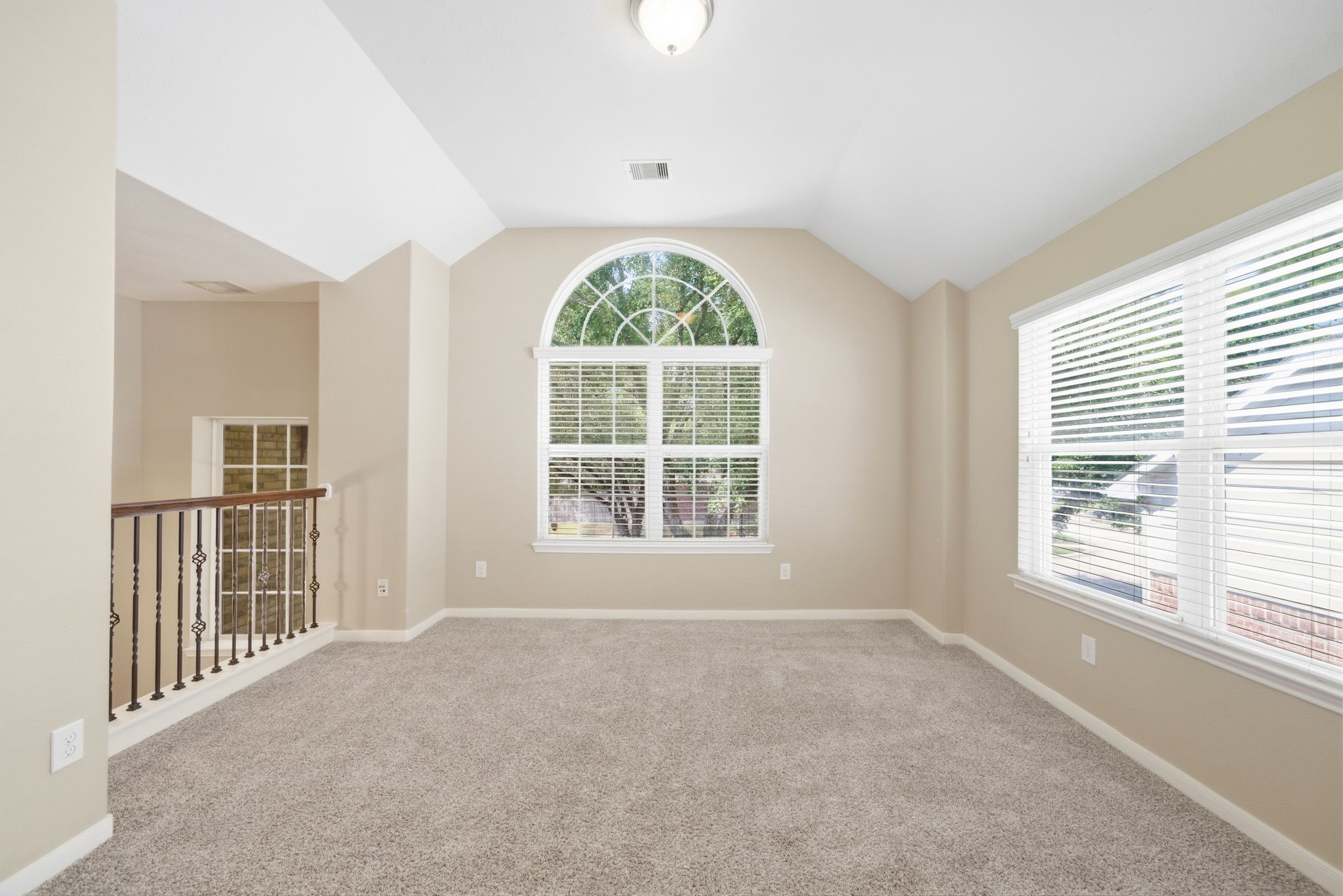 26707 Richwood Oaks Drive Property Photo 22