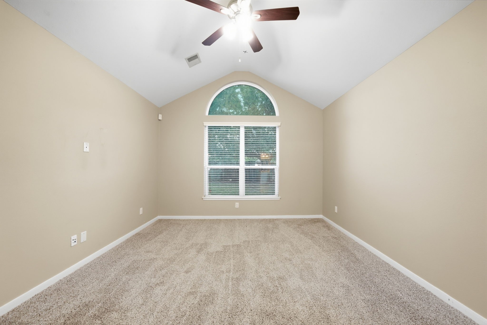 26707 Richwood Oaks Drive Property Photo 25