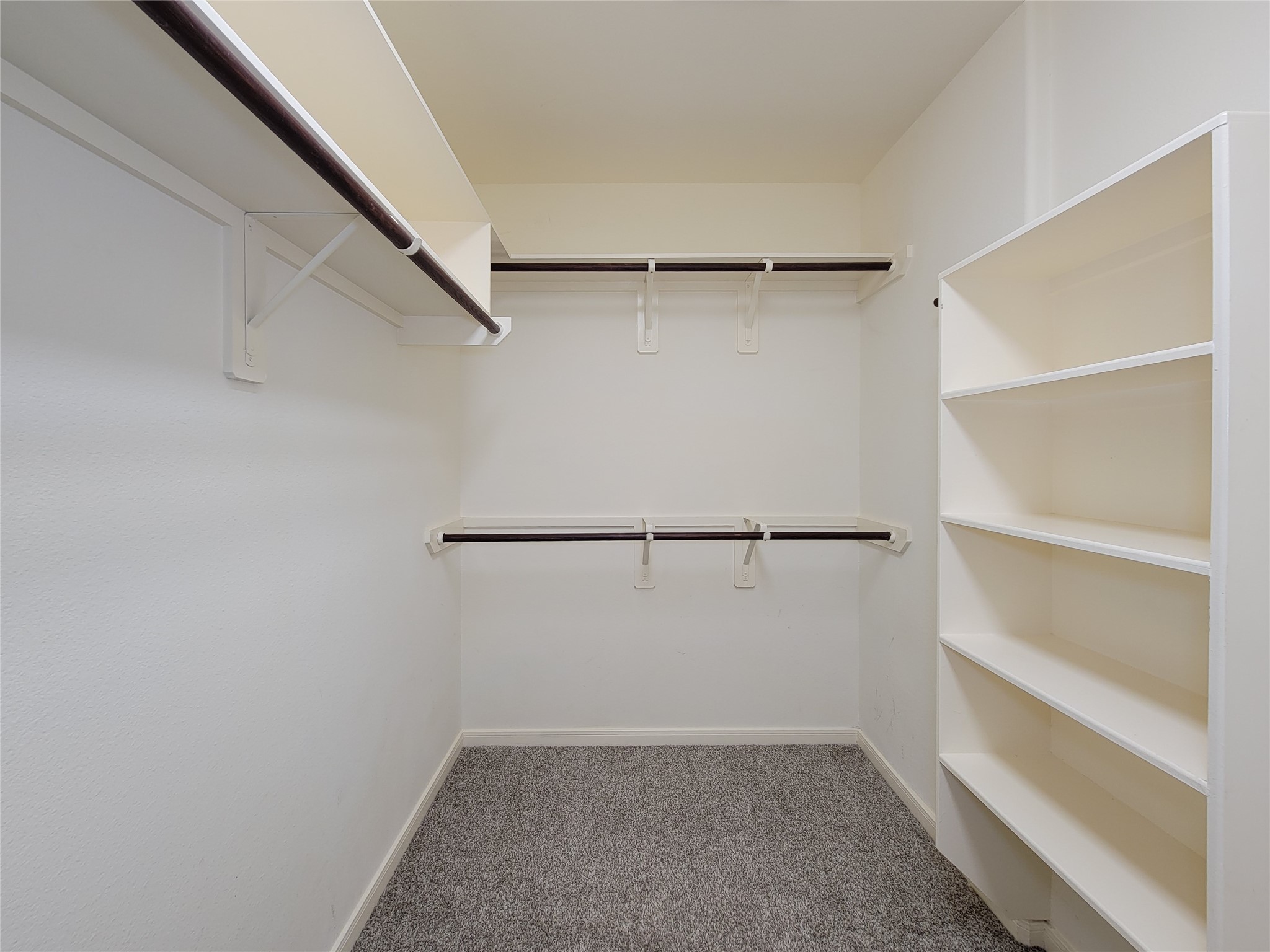 26707 Richwood Oaks Drive Property Photo 26