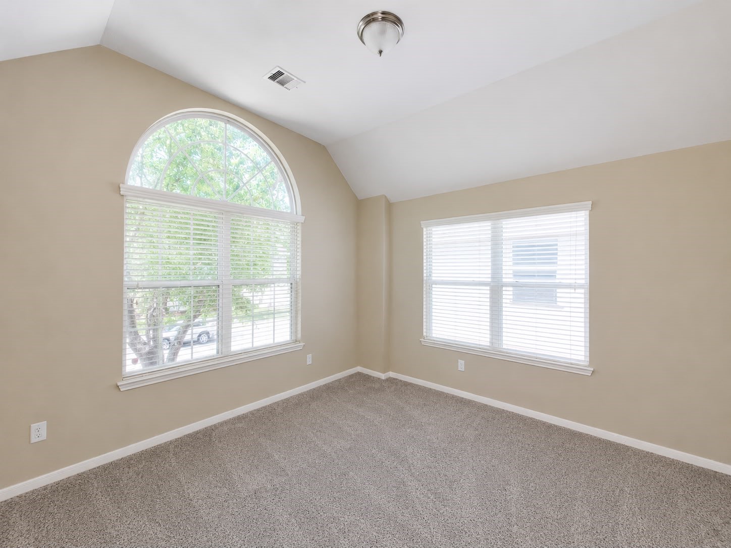 26707 Richwood Oaks Drive Property Photo 27