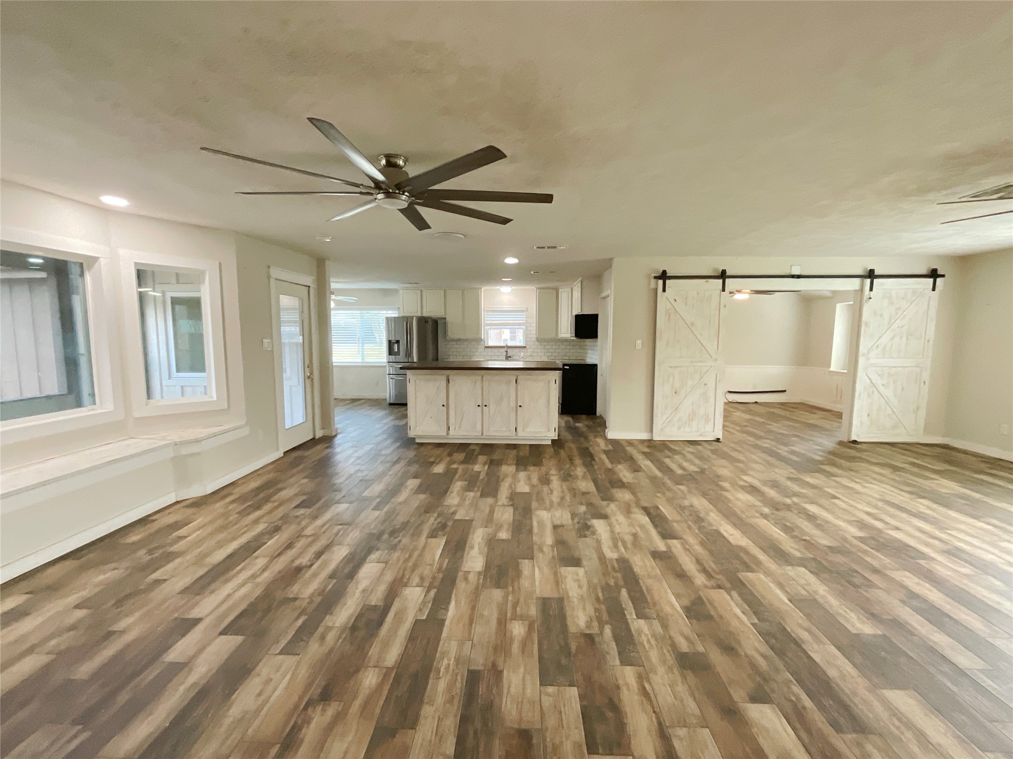 443 Bayou View Drive Property Photo 9