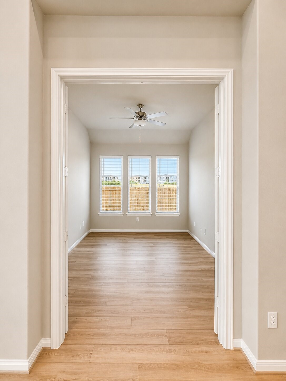 10519 Bright Cloud Drive Property Photo 5