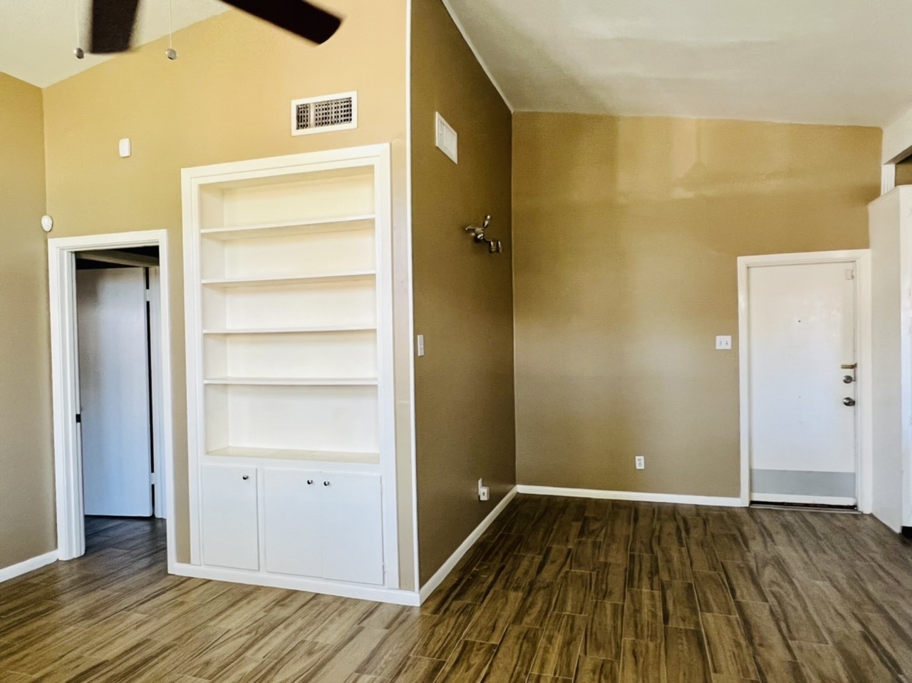 4731 Merwin Street Property Photo 22