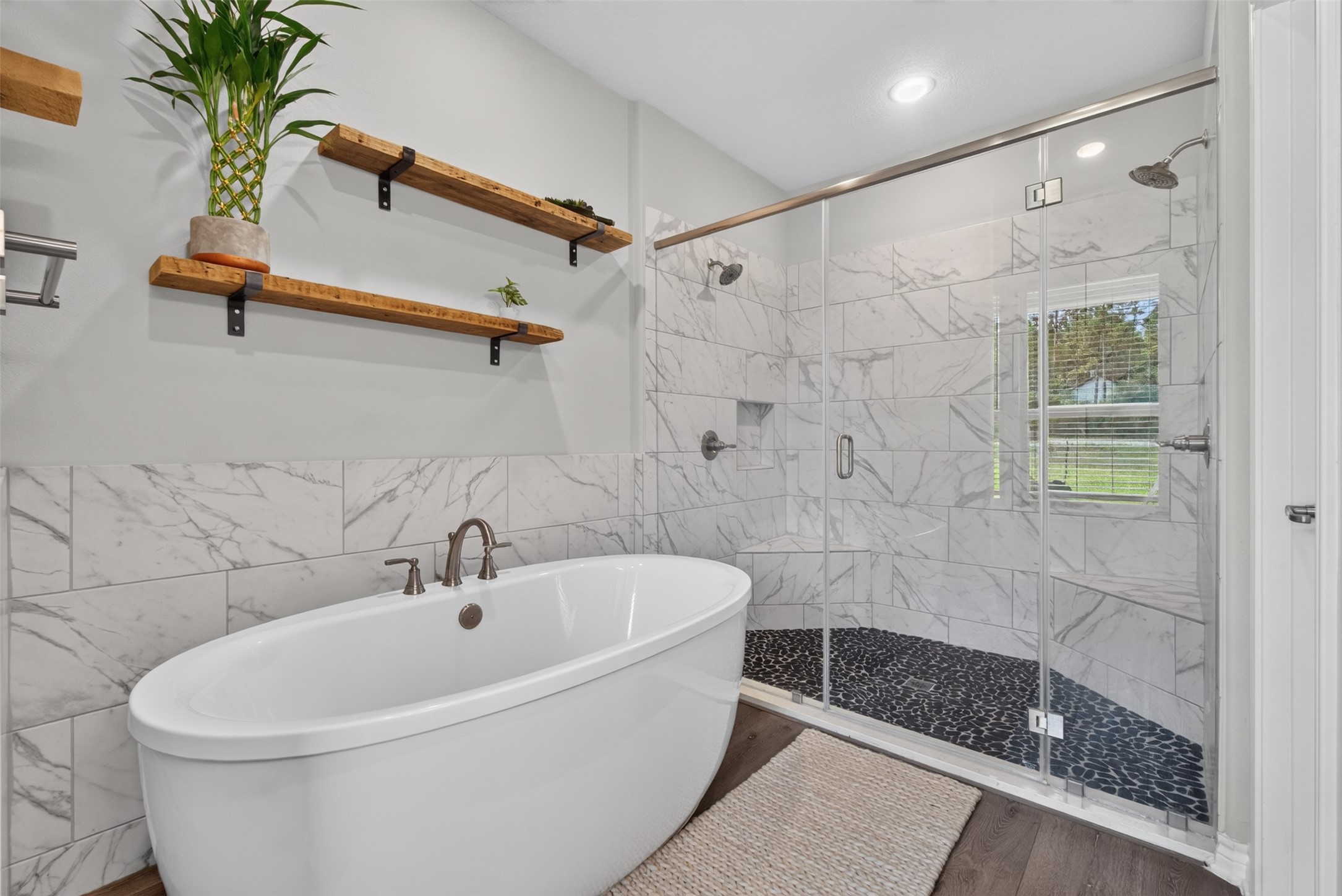 15741 Forest Grove Drive Property Photo 25