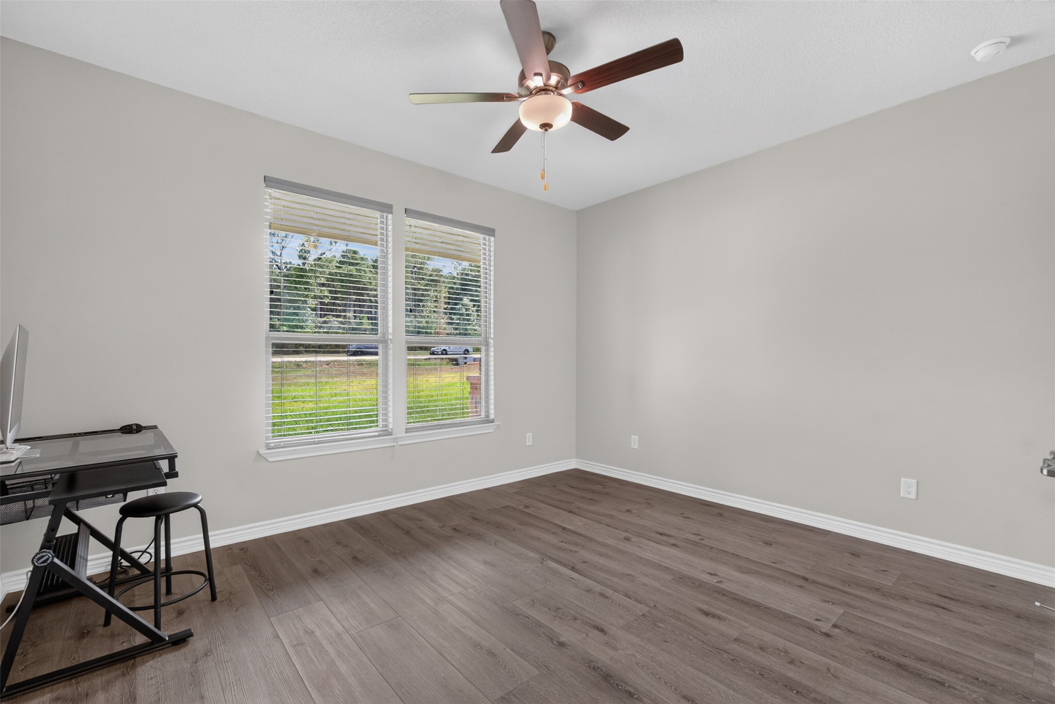 15741 Forest Grove Drive Property Photo 27