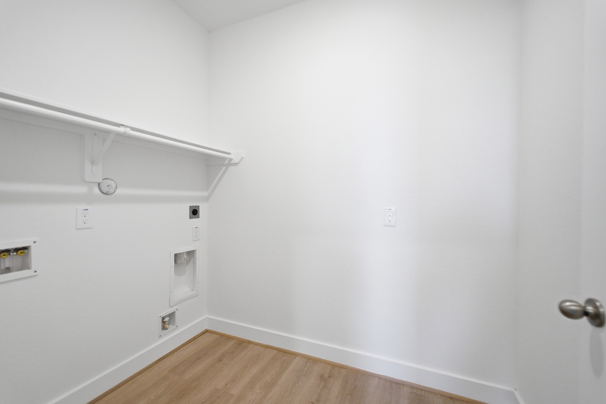 1168 Sunlit Circle Property Photo 7