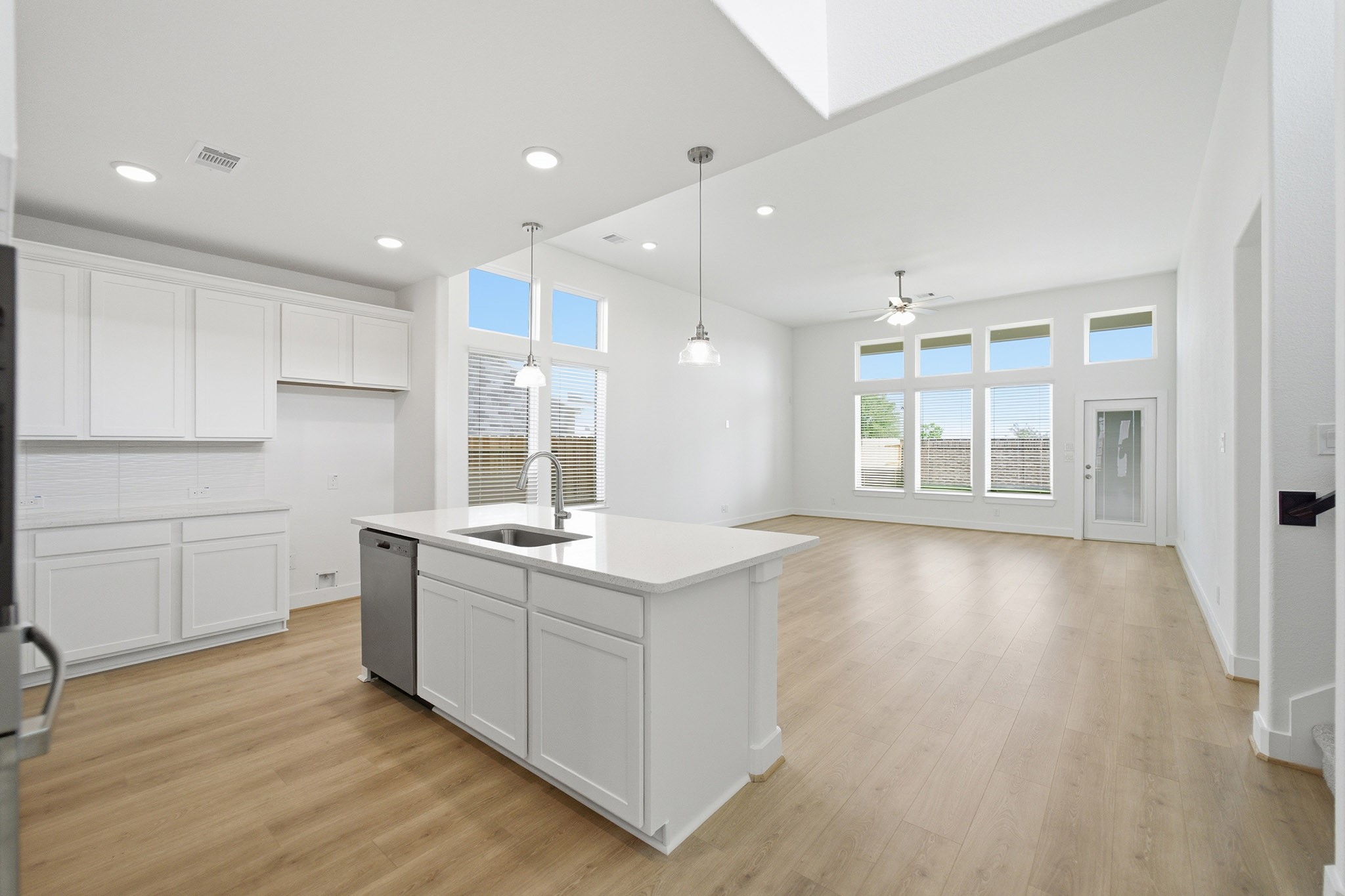1168 Sunlit Circle Property Photo 12