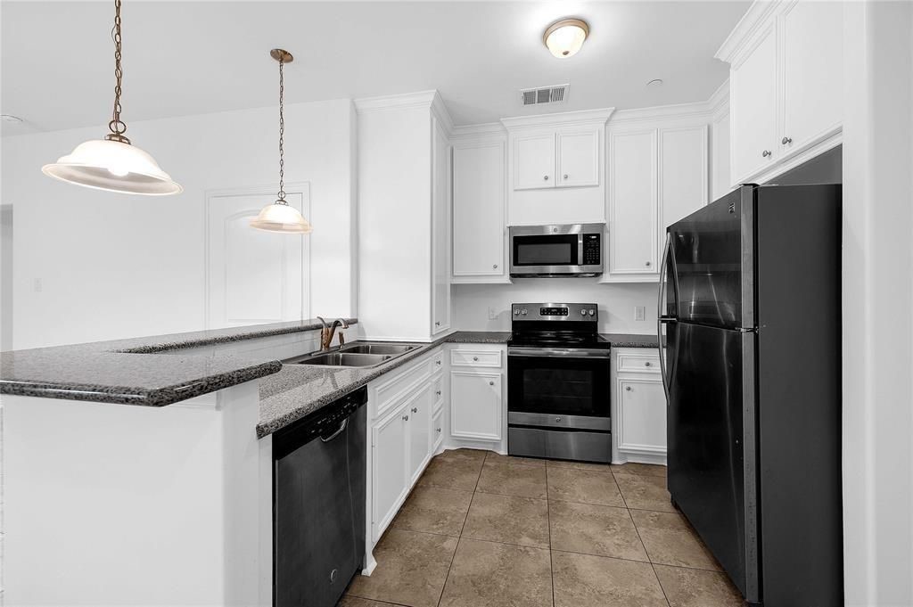 6122 W Mount Houston Road A/b/d Property Photo 1