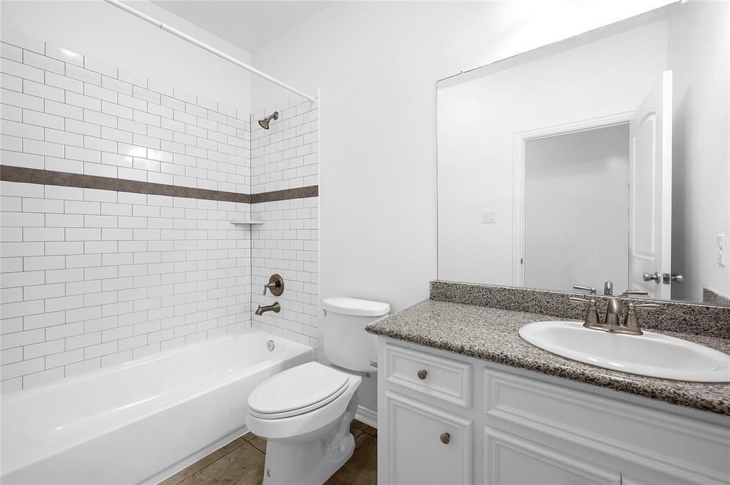 6122 W Mount Houston Road A/b/d Property Photo 7