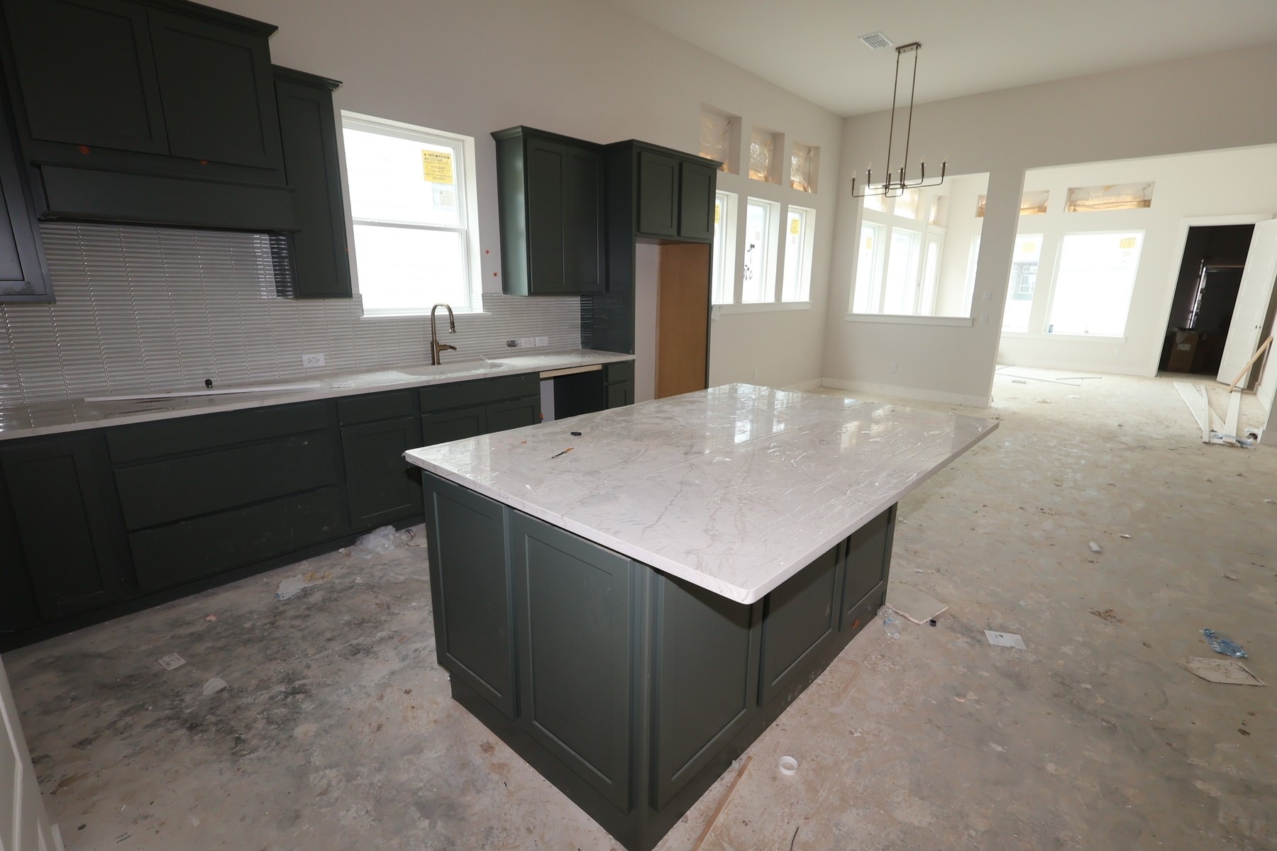 12114 Trailing Twilight Drive Property Photo 8