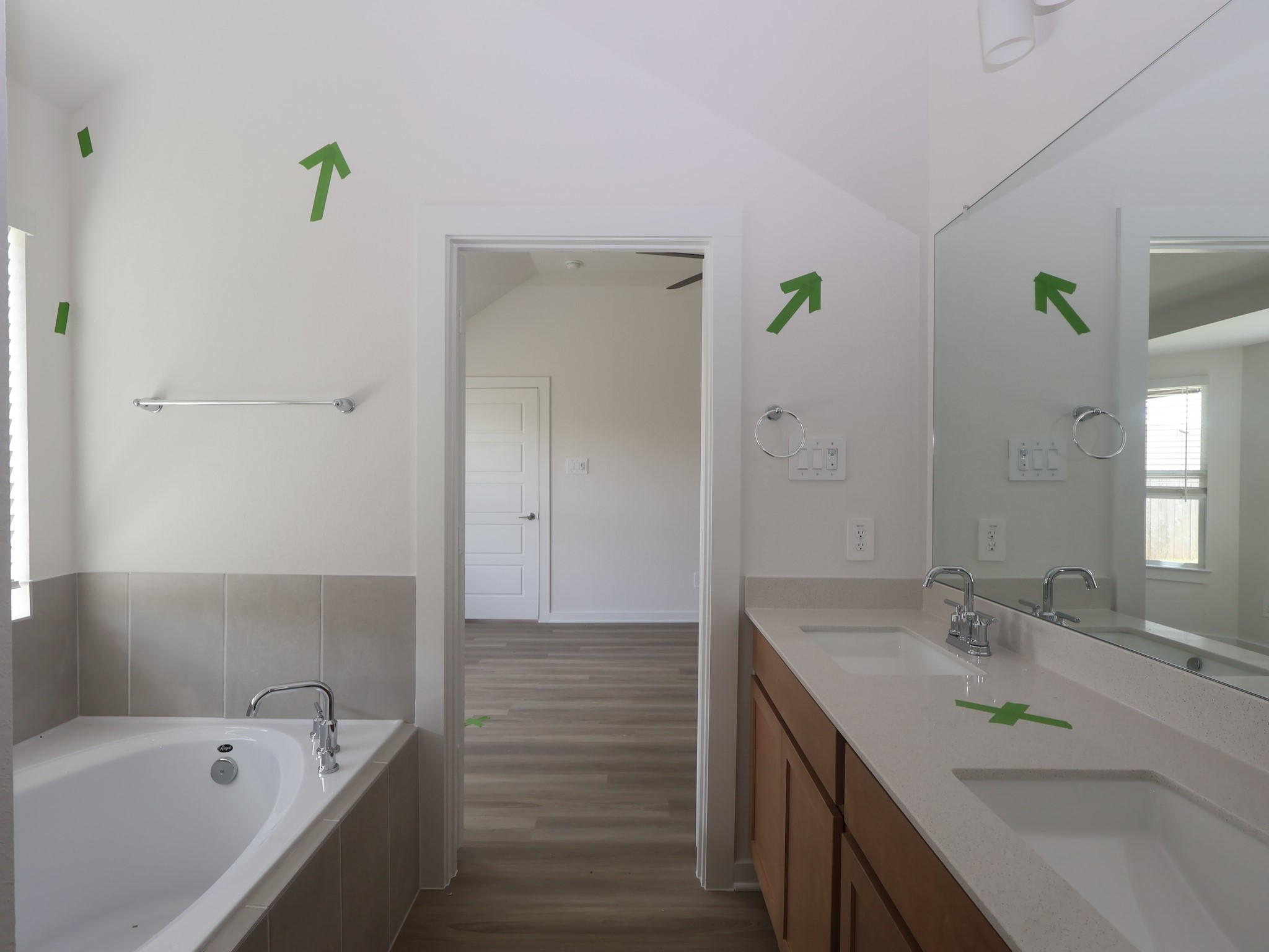 16819 Zavala Way Property Photo 8