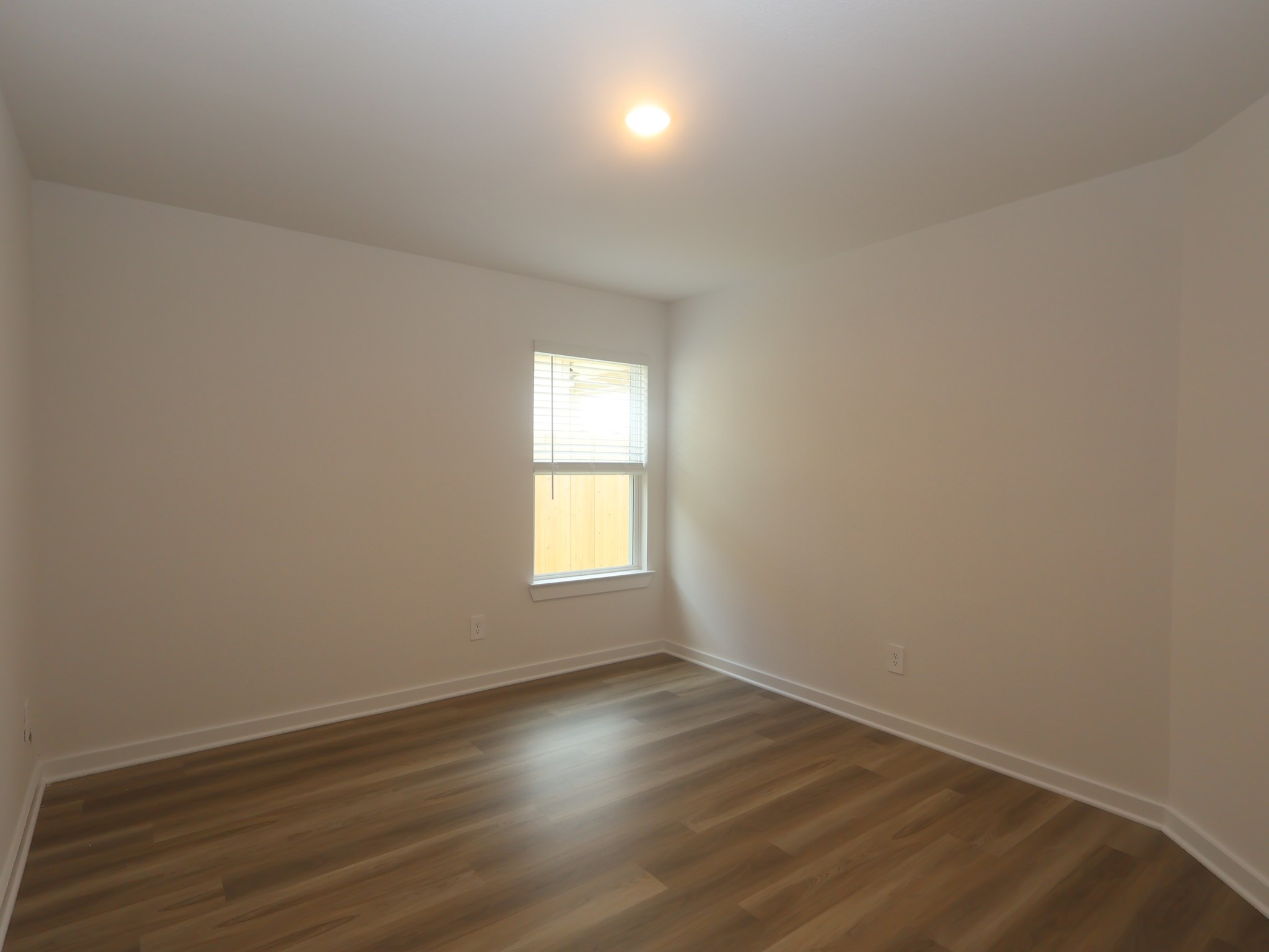 16819 Zavala Way Property Photo 11