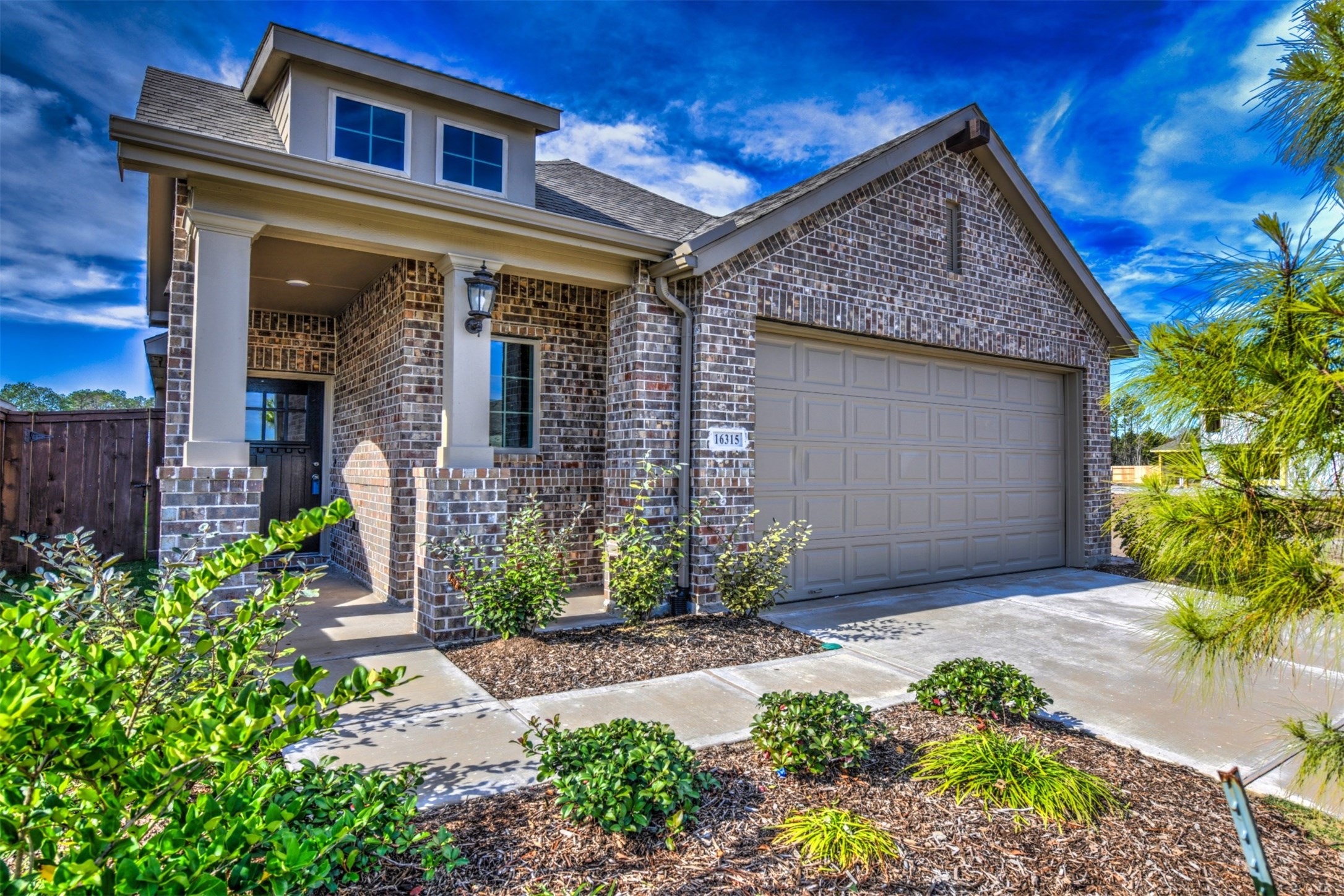 16315 Little Pine Creek Drive Property Photo 1