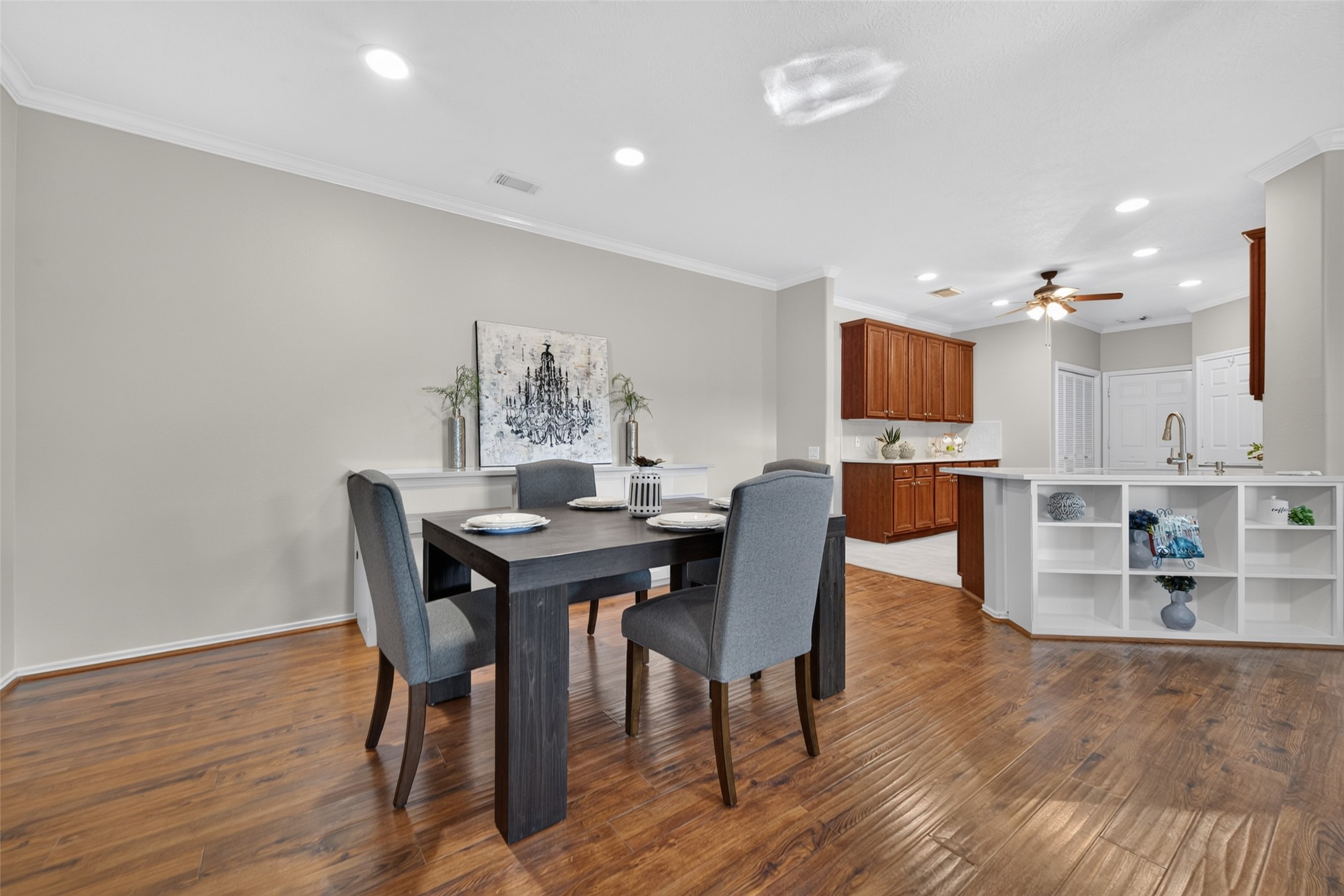 5342 Greenbrae Lane Property Photo 12