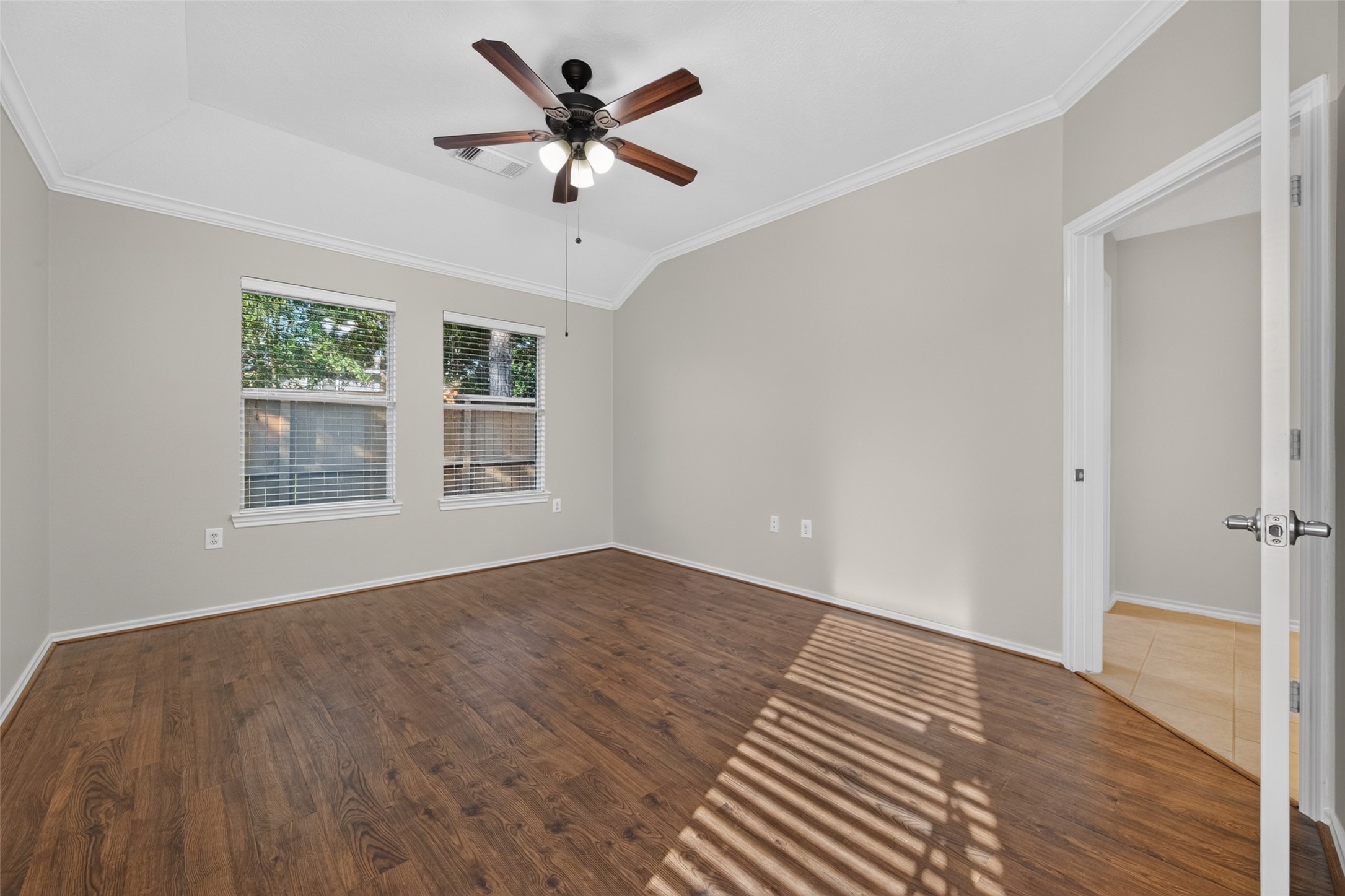 5342 Greenbrae Lane Property Photo 20