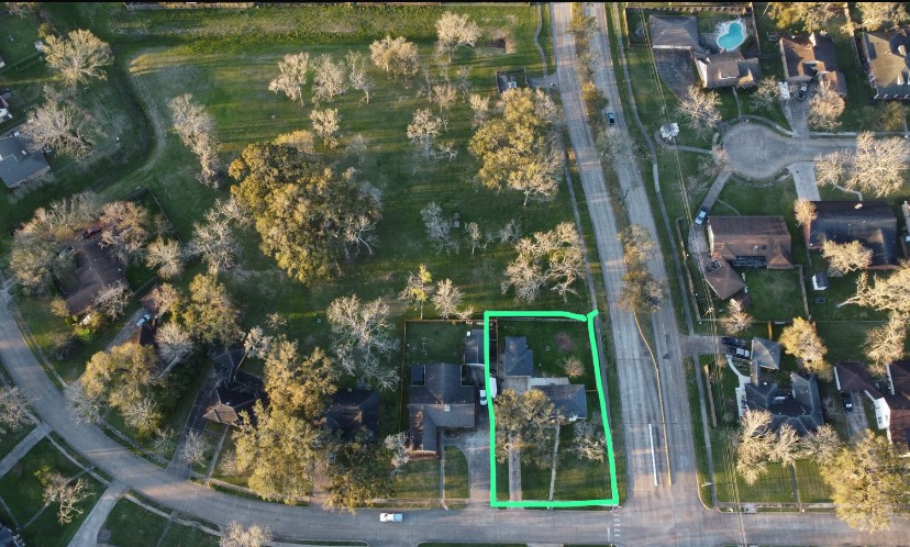 102 Banyan Drive Property Photo 2
