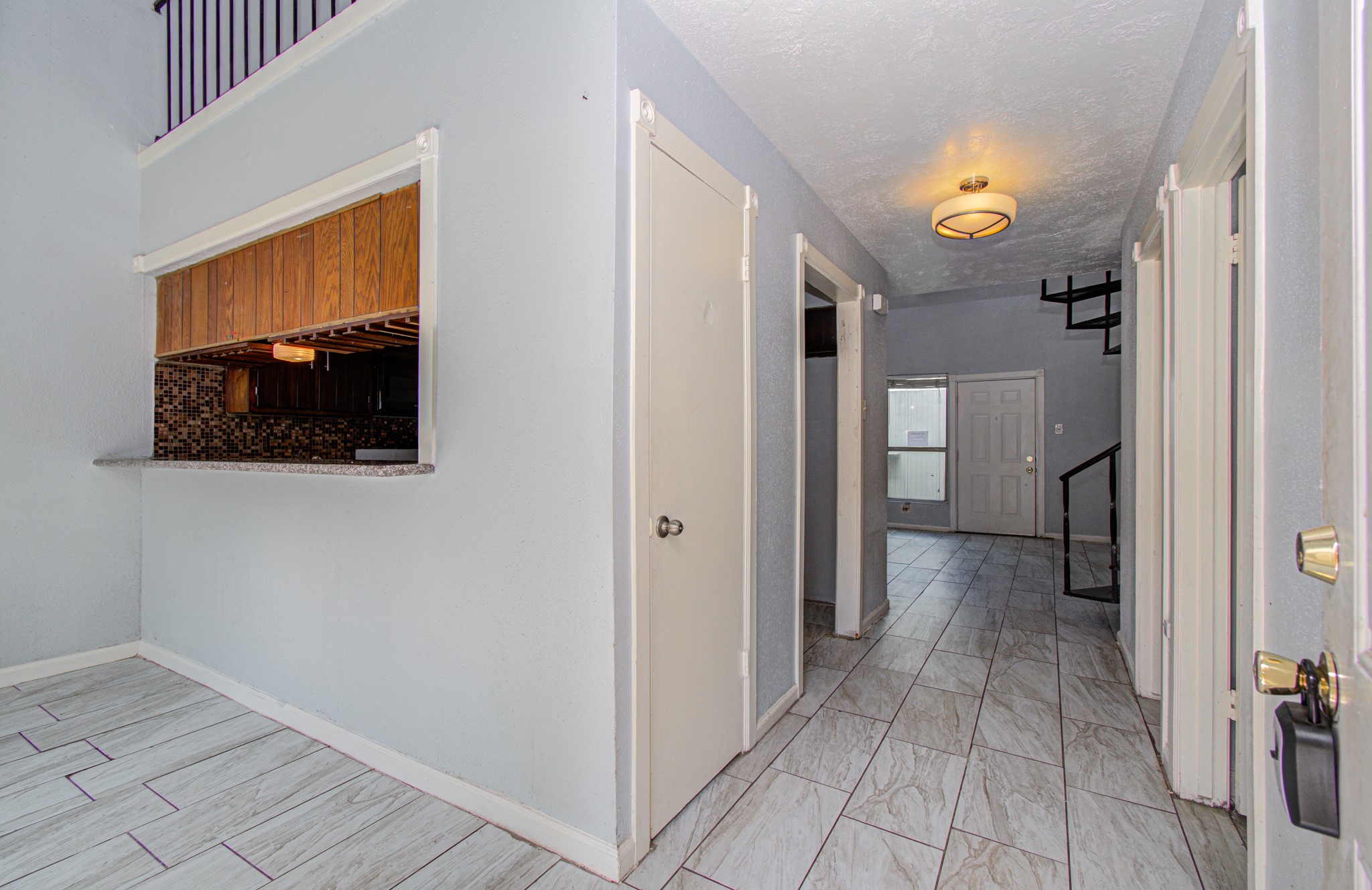 5710 Easthampton Drive C Property Photo 6