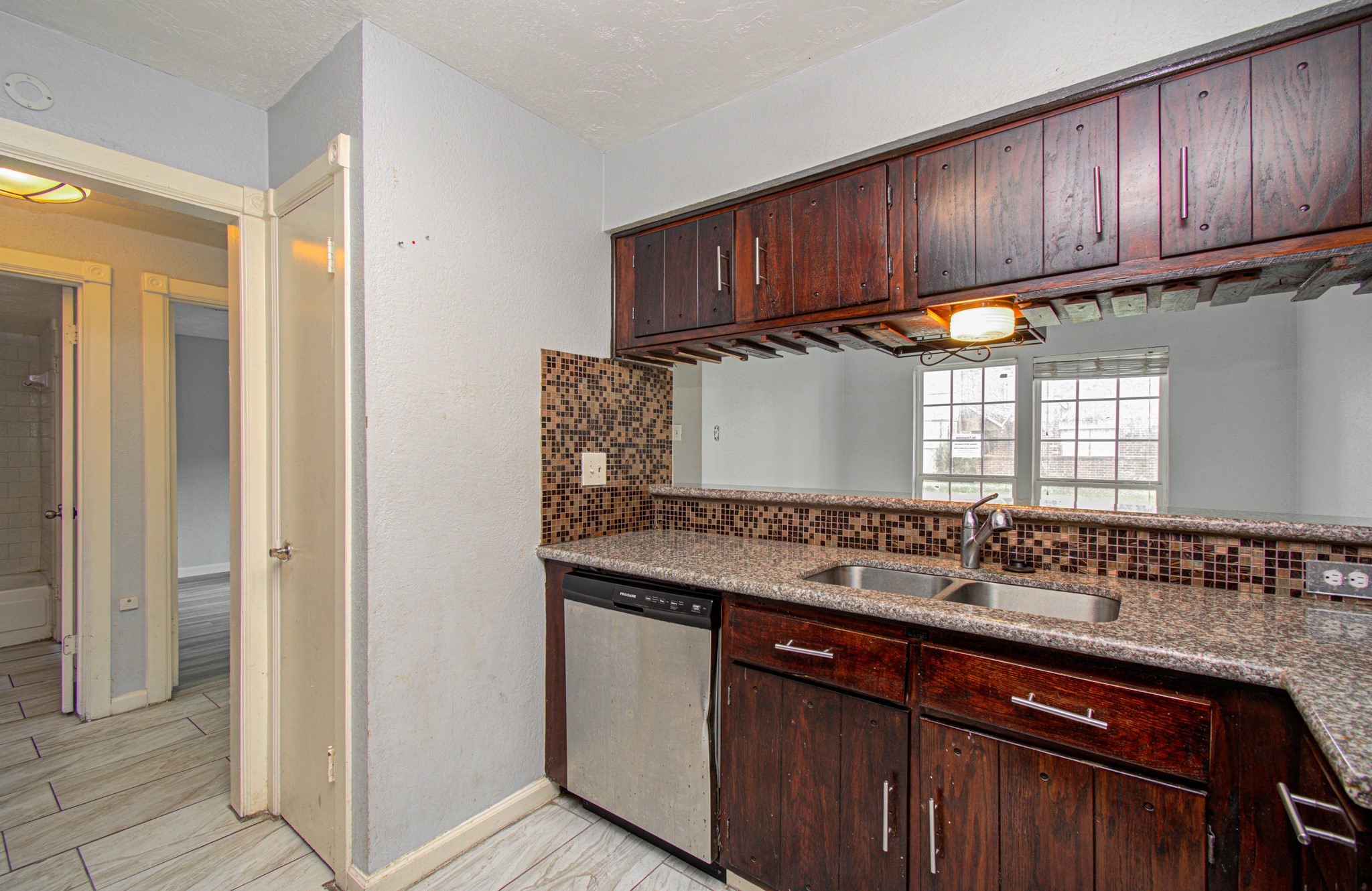 5710 Easthampton Drive C Property Photo 14
