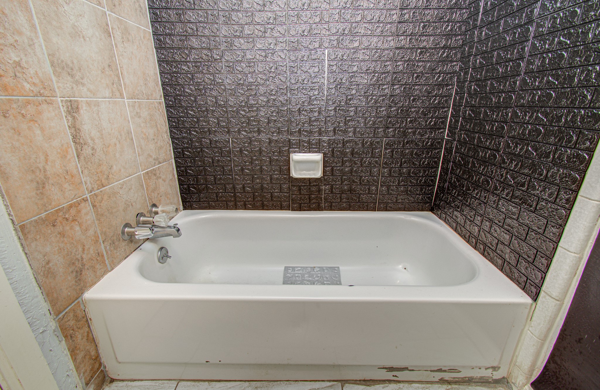 5710 Easthampton Drive C Property Photo 23