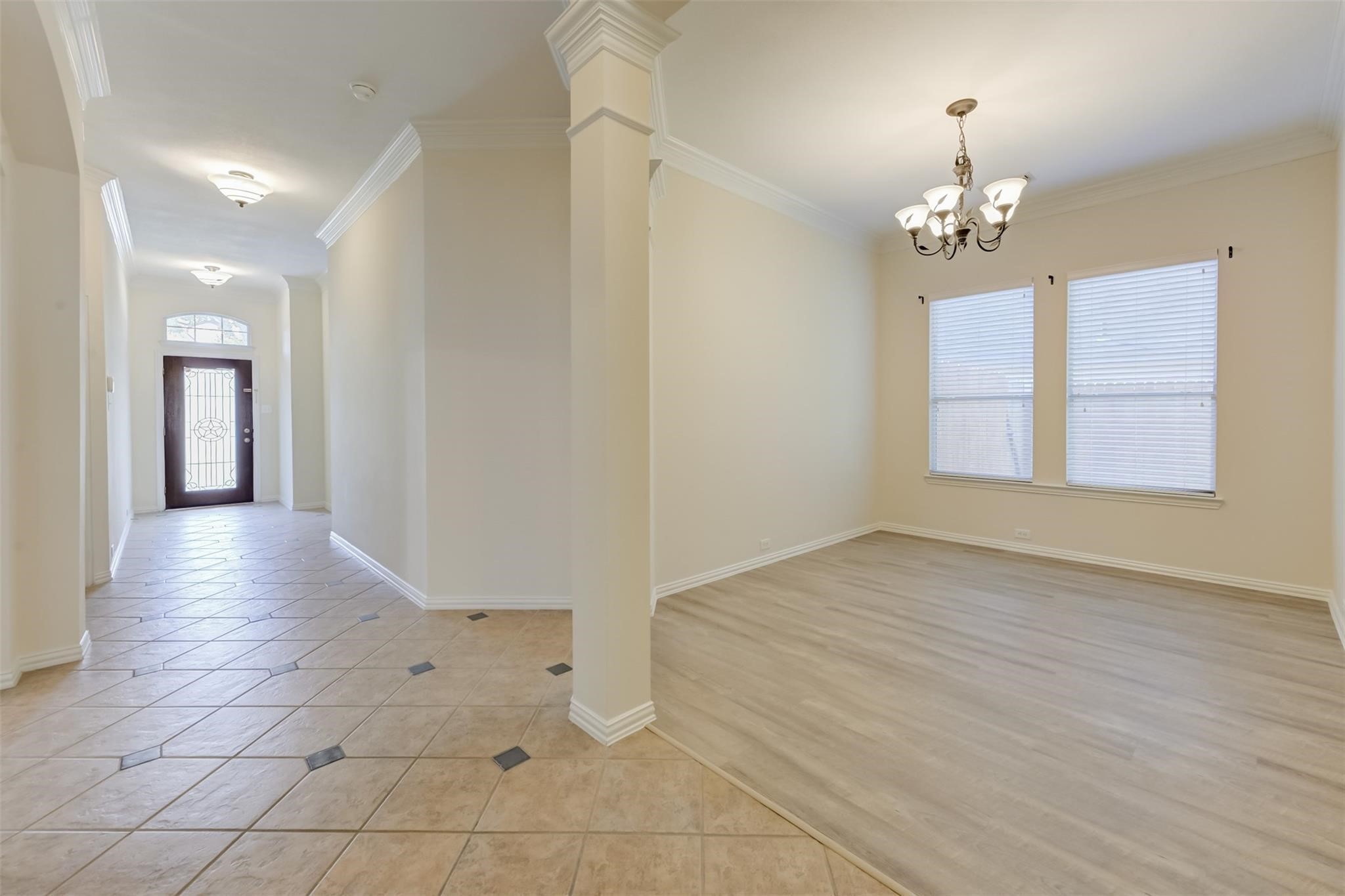 13751 Crested Iris Drive Property Photo 2