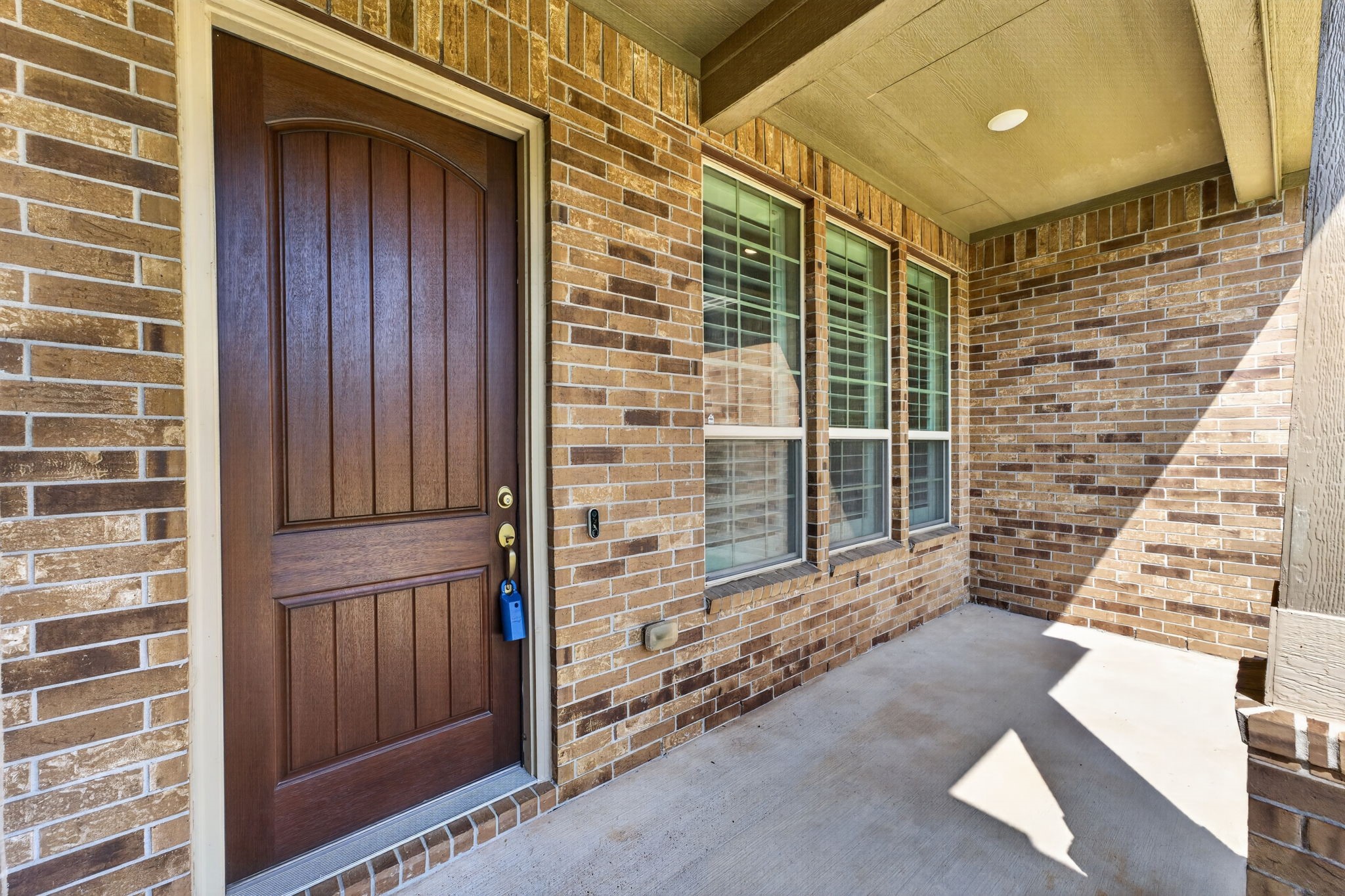 230 Kimblewick Way Property Photo 3