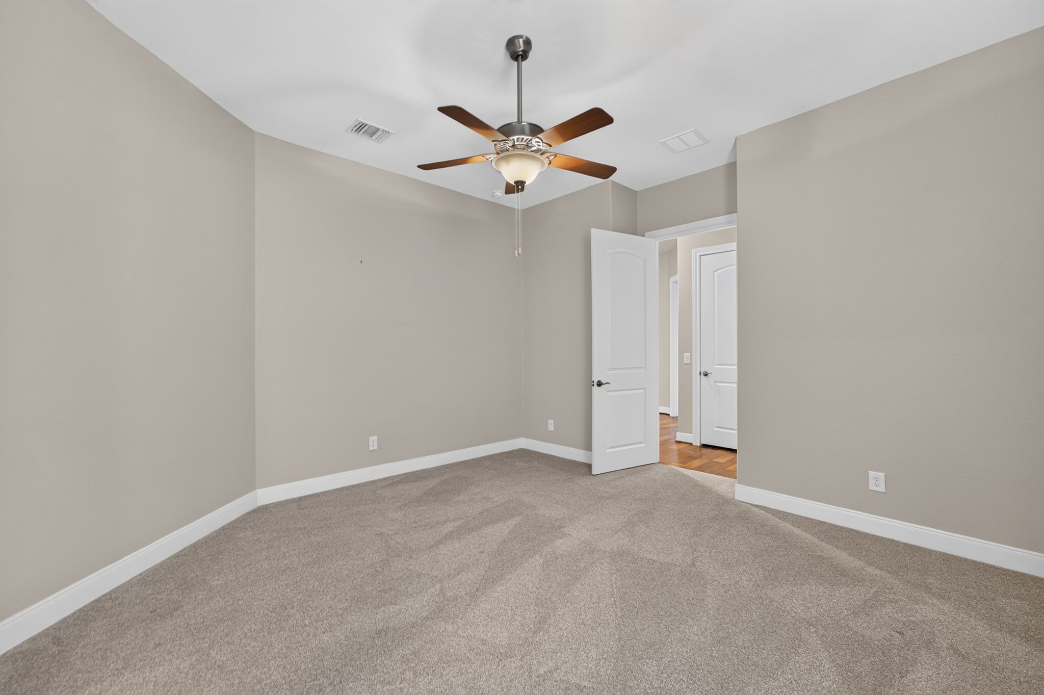 230 Kimblewick Way Property Photo 28