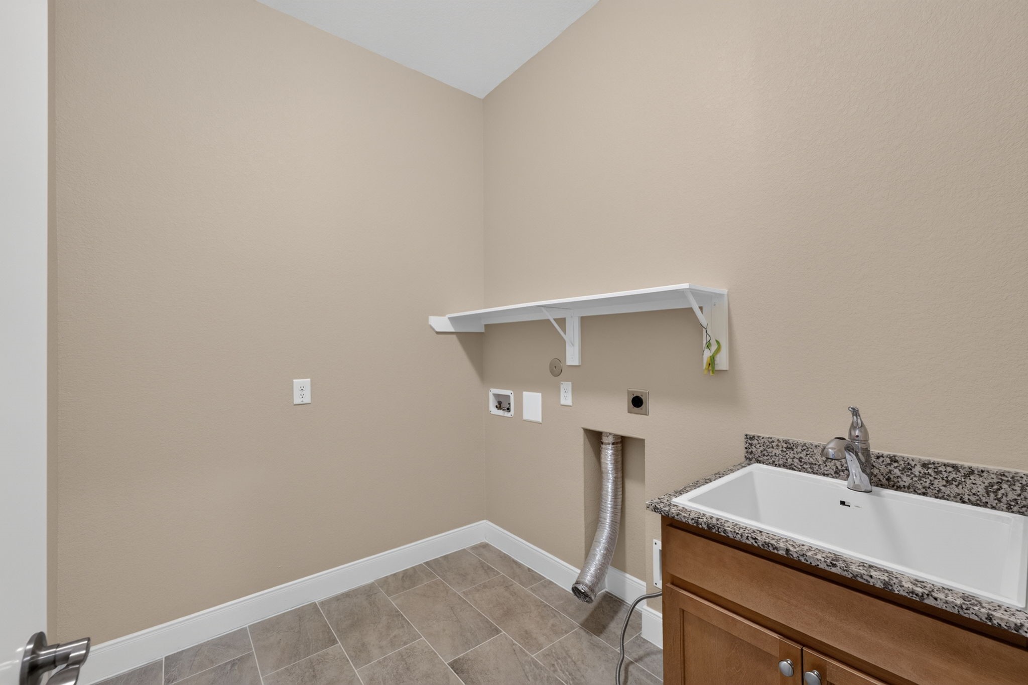 230 Kimblewick Way Property Photo 41