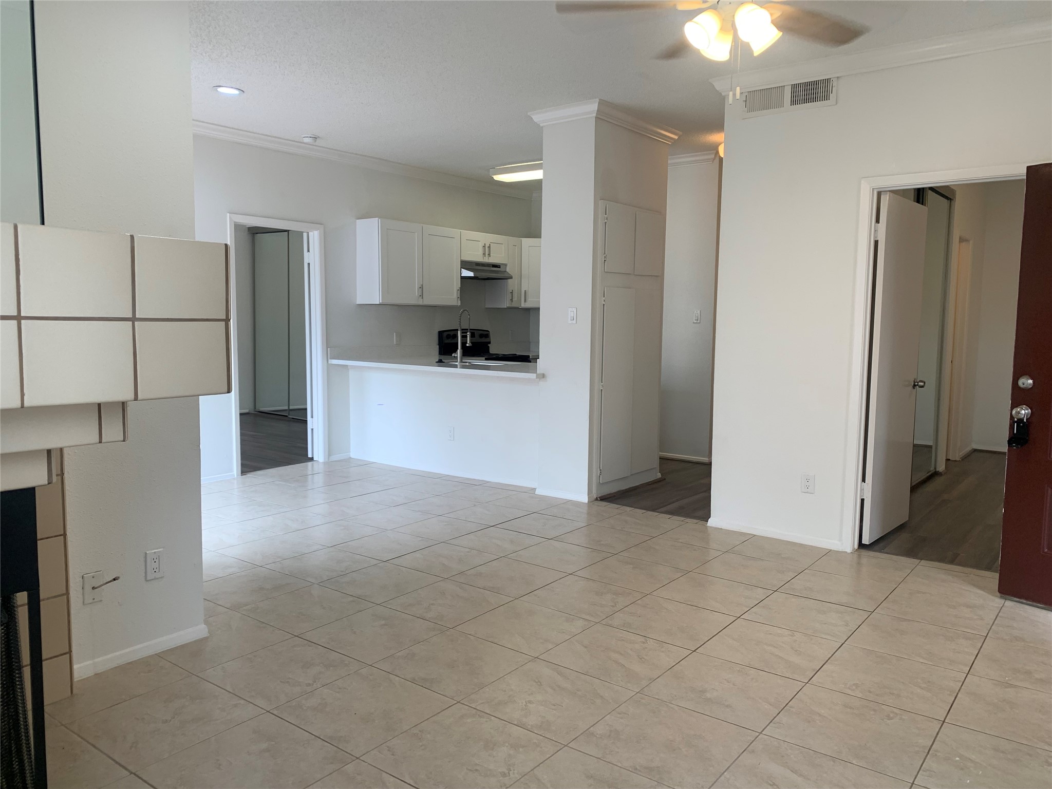 2710 Grants Lake Boulevard C4 Property Photo 1
