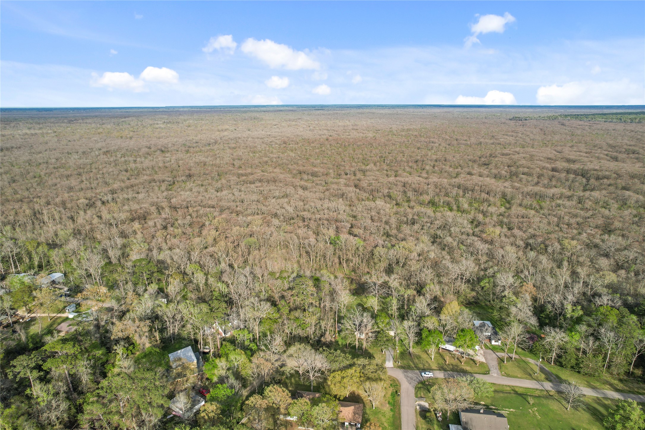 36 County Road 427 N Property Photo