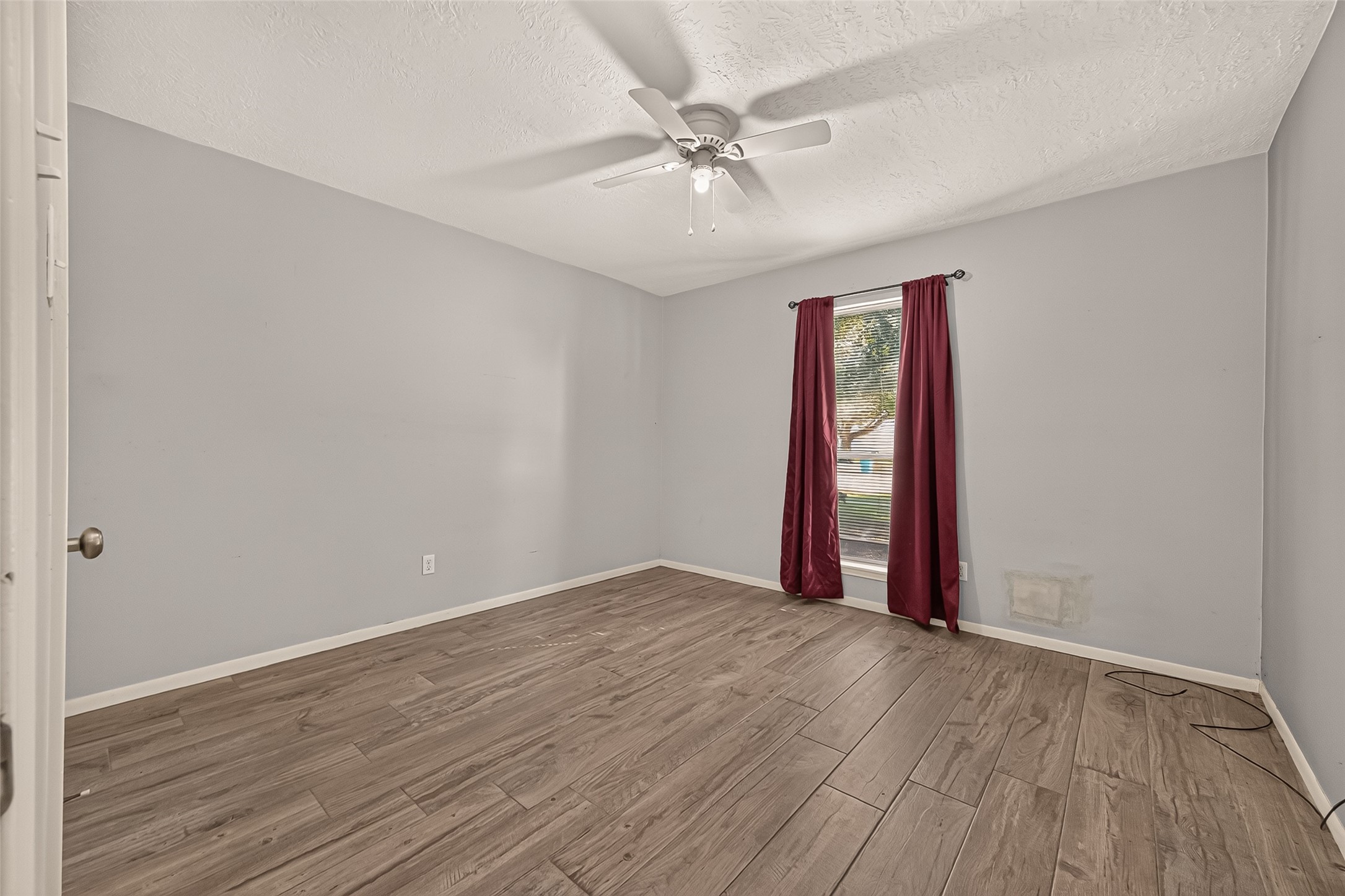 21719 Meadowhill Drive Property Photo 25
