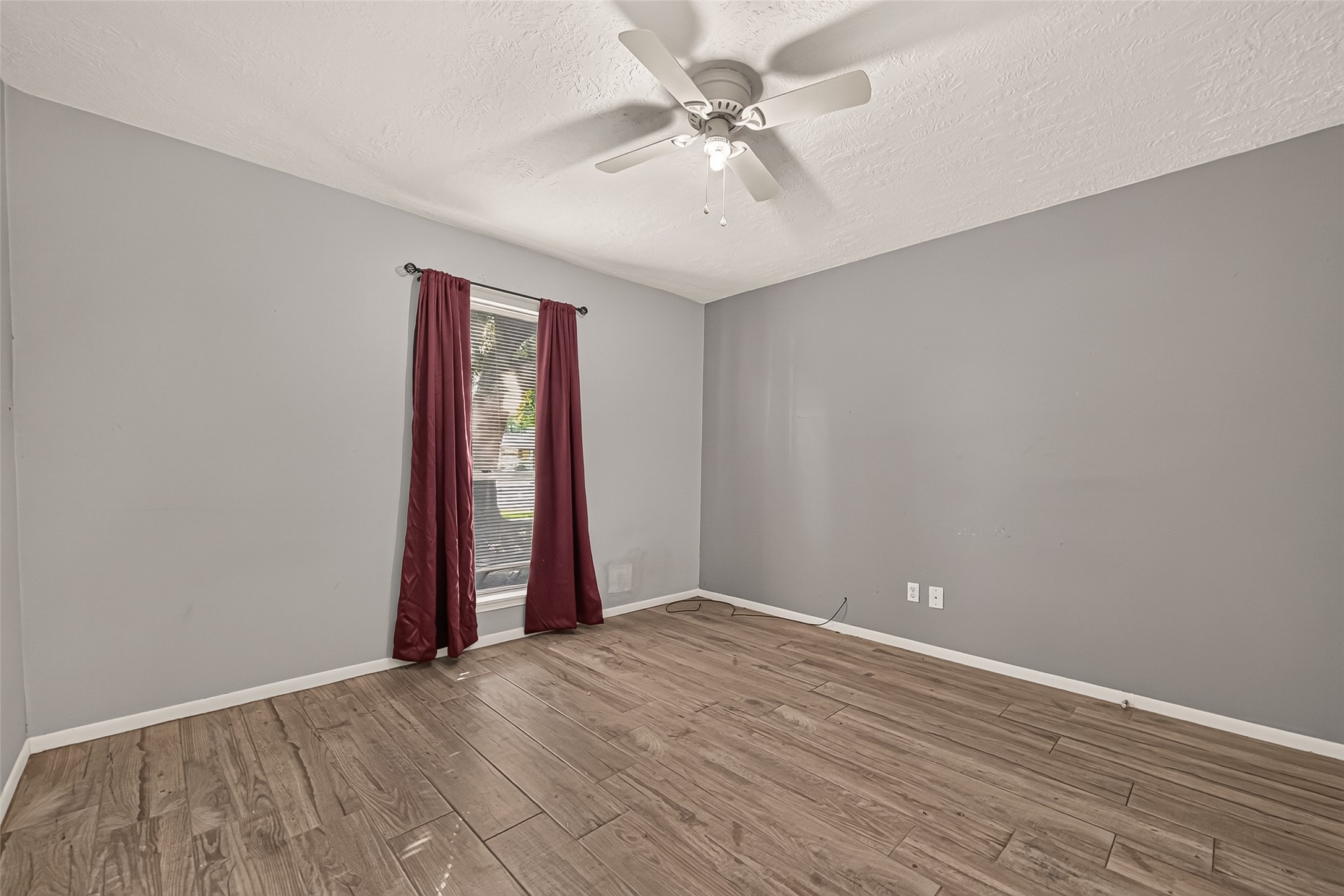 21719 Meadowhill Drive Property Photo 26