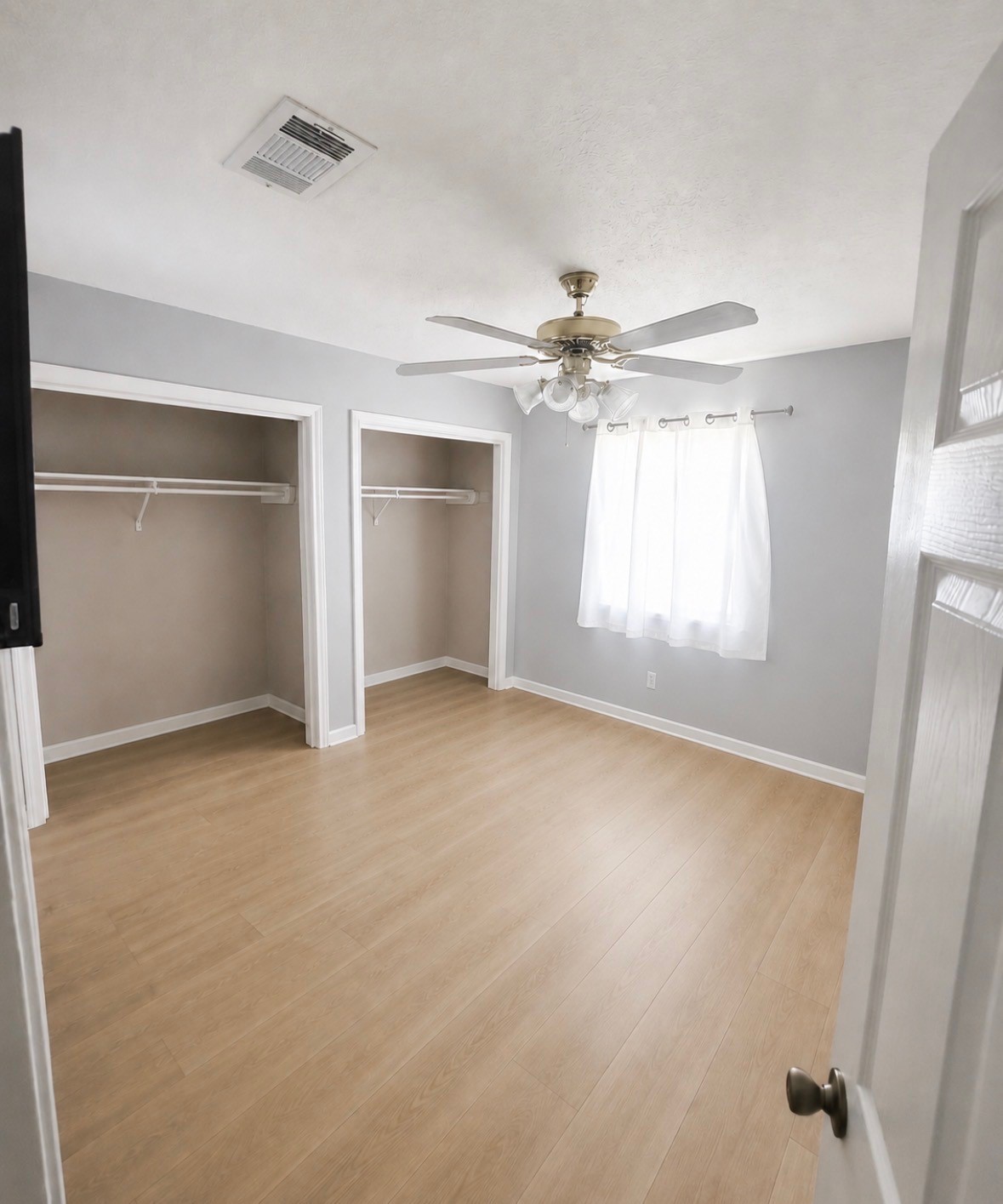 23718 Canyon Lake Drive Property Photo 6