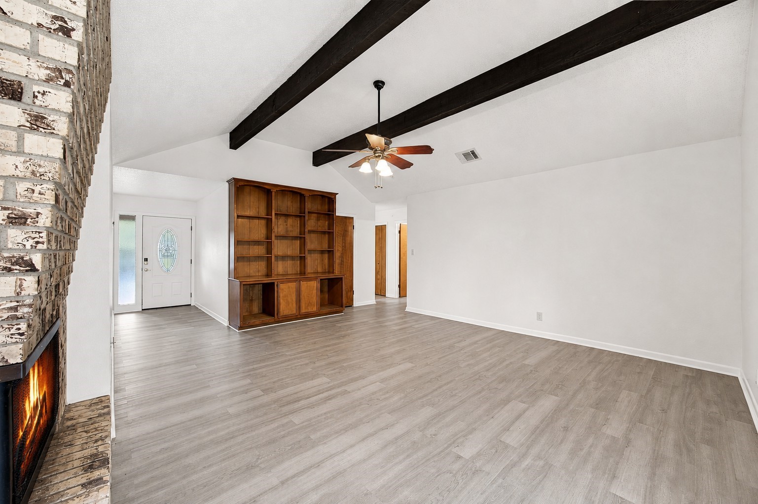 201 Yuma Drive Property Photo 3
