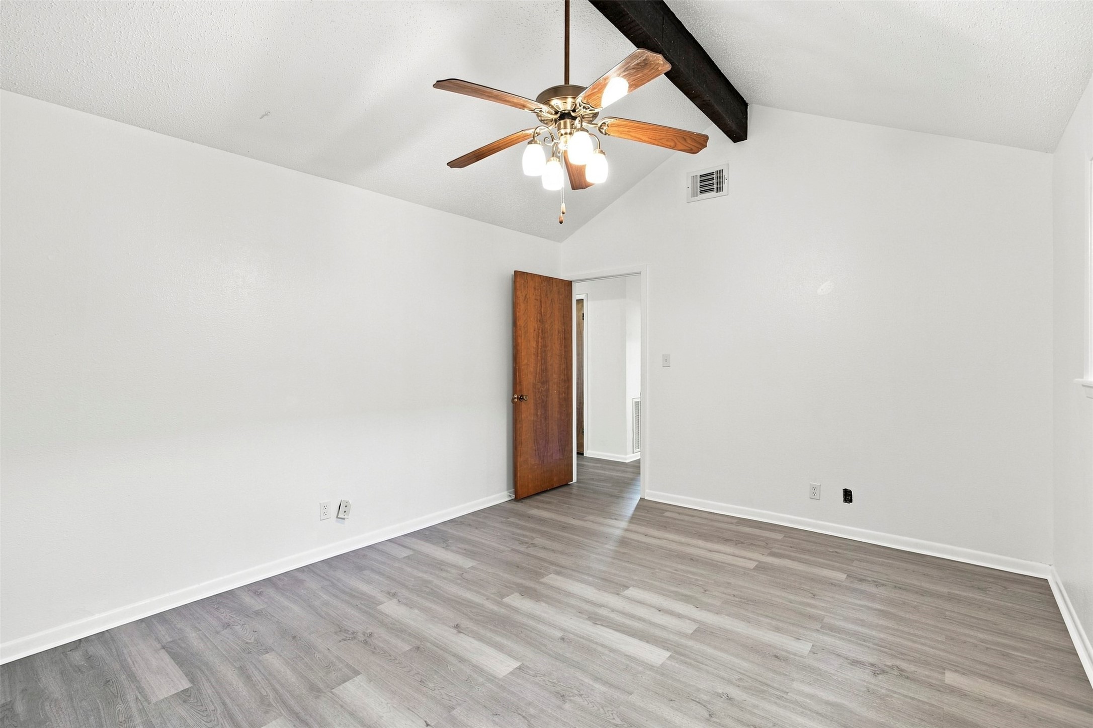 201 Yuma Drive Property Photo 12