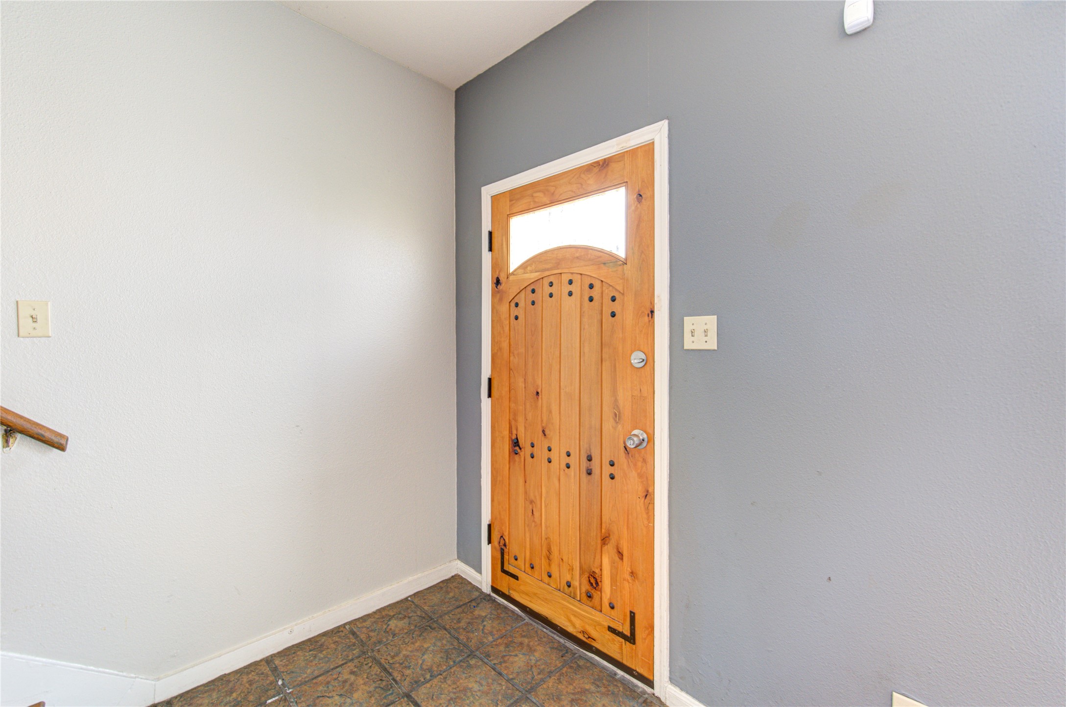 940 Wycliffe Drive 2 Property Photo 27