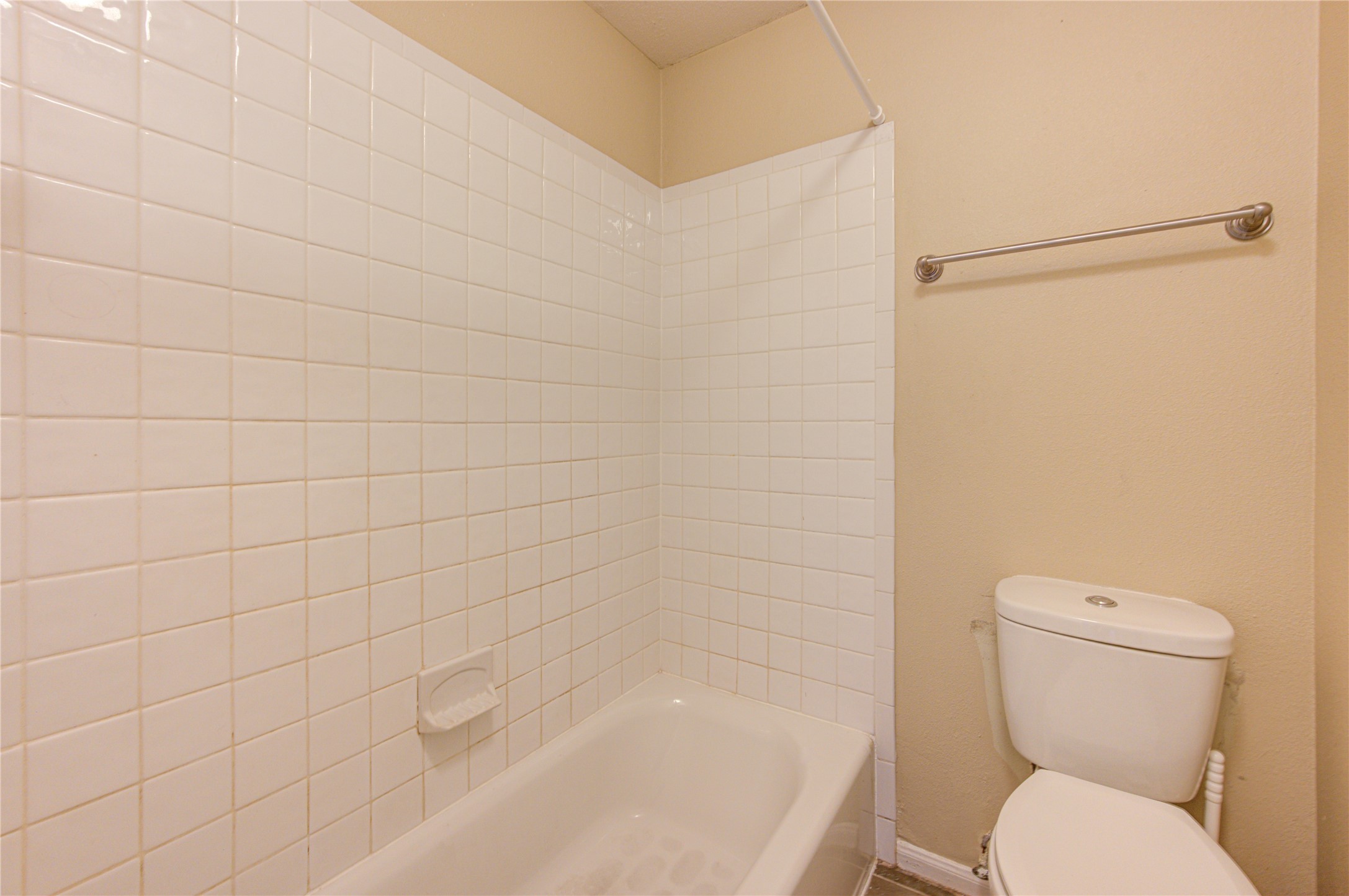 940 Wycliffe Drive 2 Property Photo 29