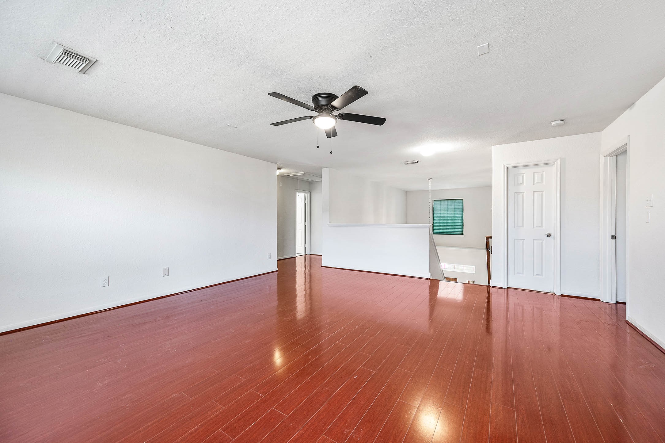 2032 Creek Shore Lane Property Photo 21