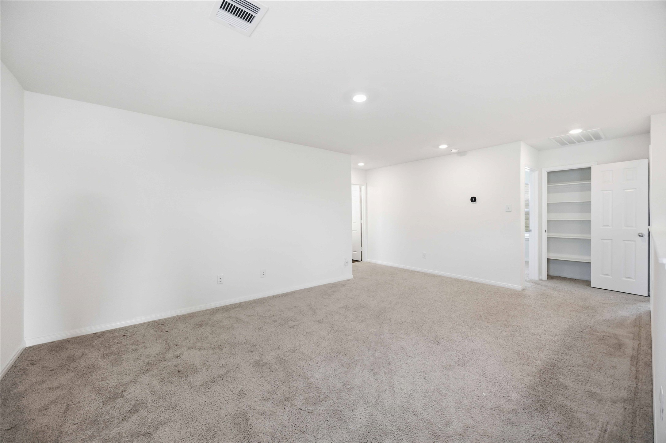 2111 Katalonia Lane Property Photo 13